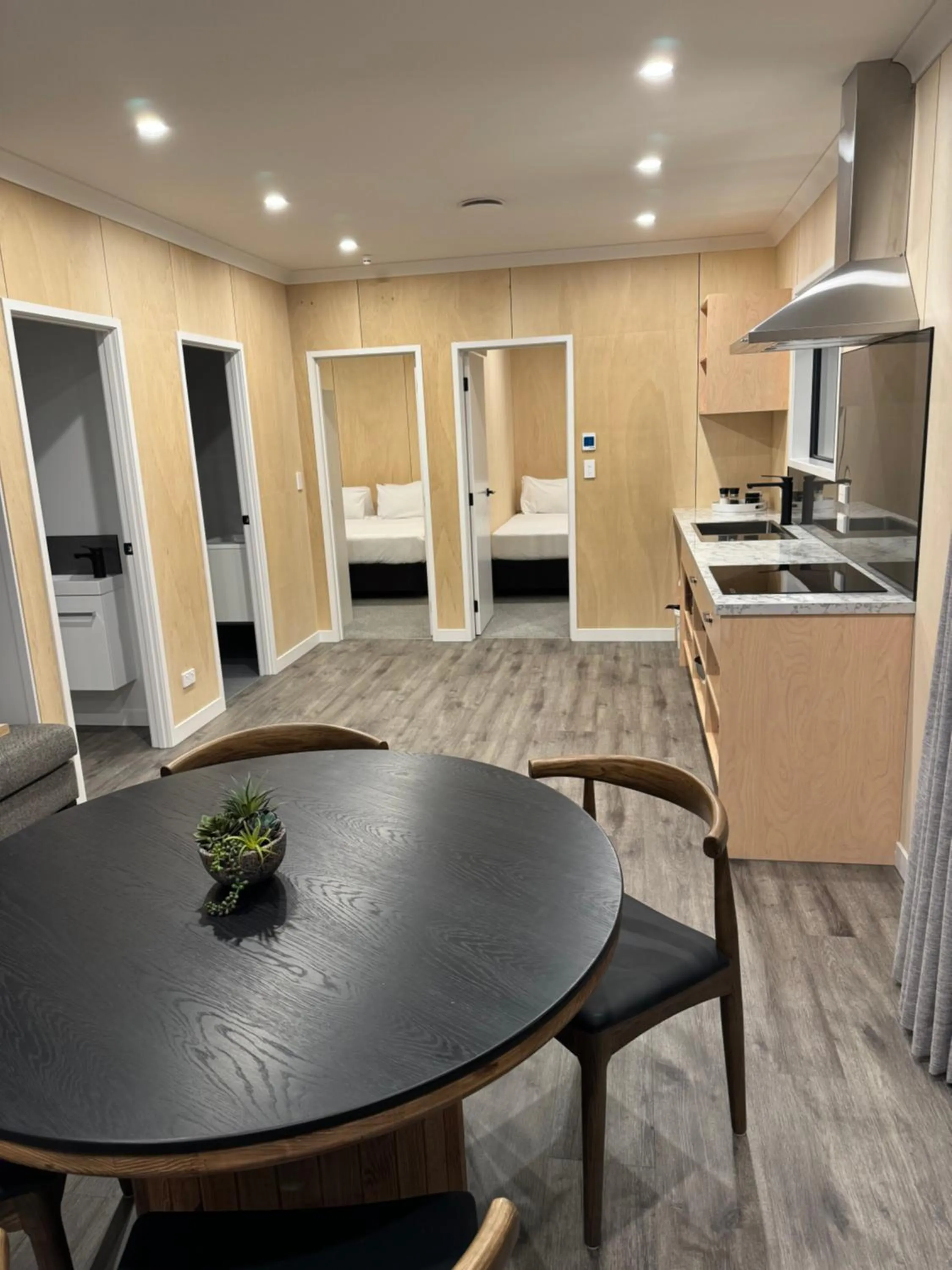 Kitchen or kitchenette in Cambridge Top 10 Holiday Park