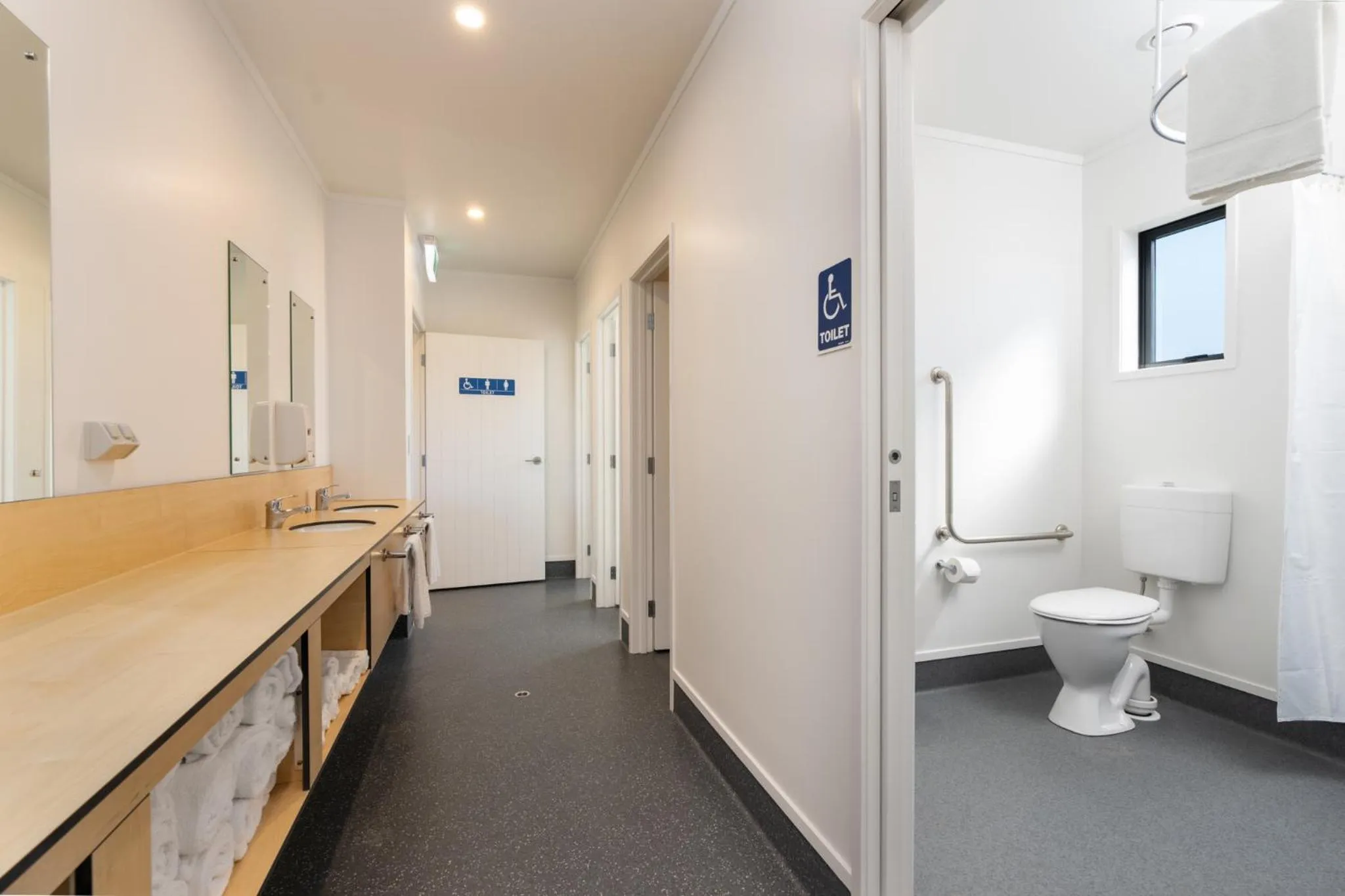 Cambridge Top 10 Holiday Park