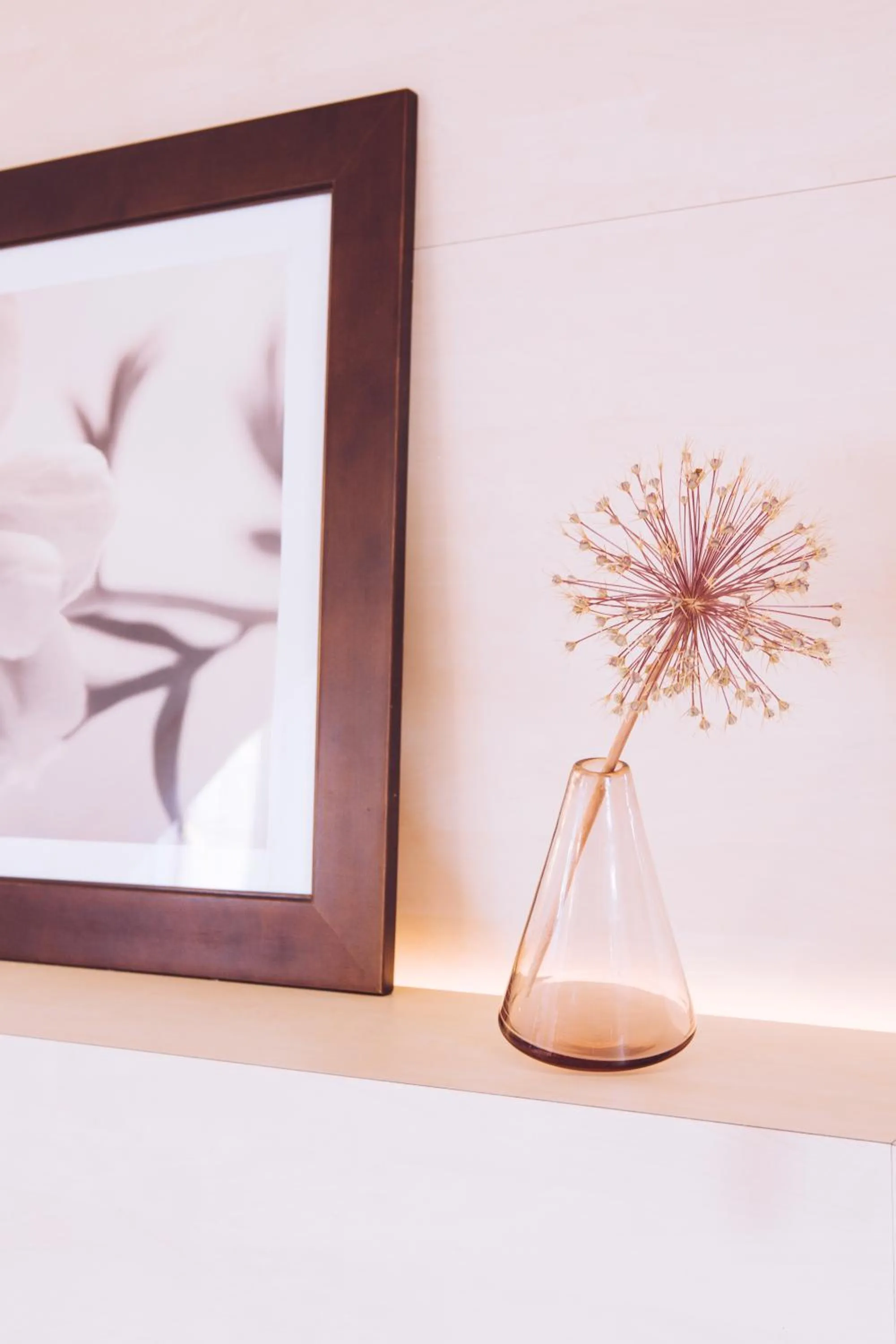 Decorative detail in Hotel Le Clos De La Vouge