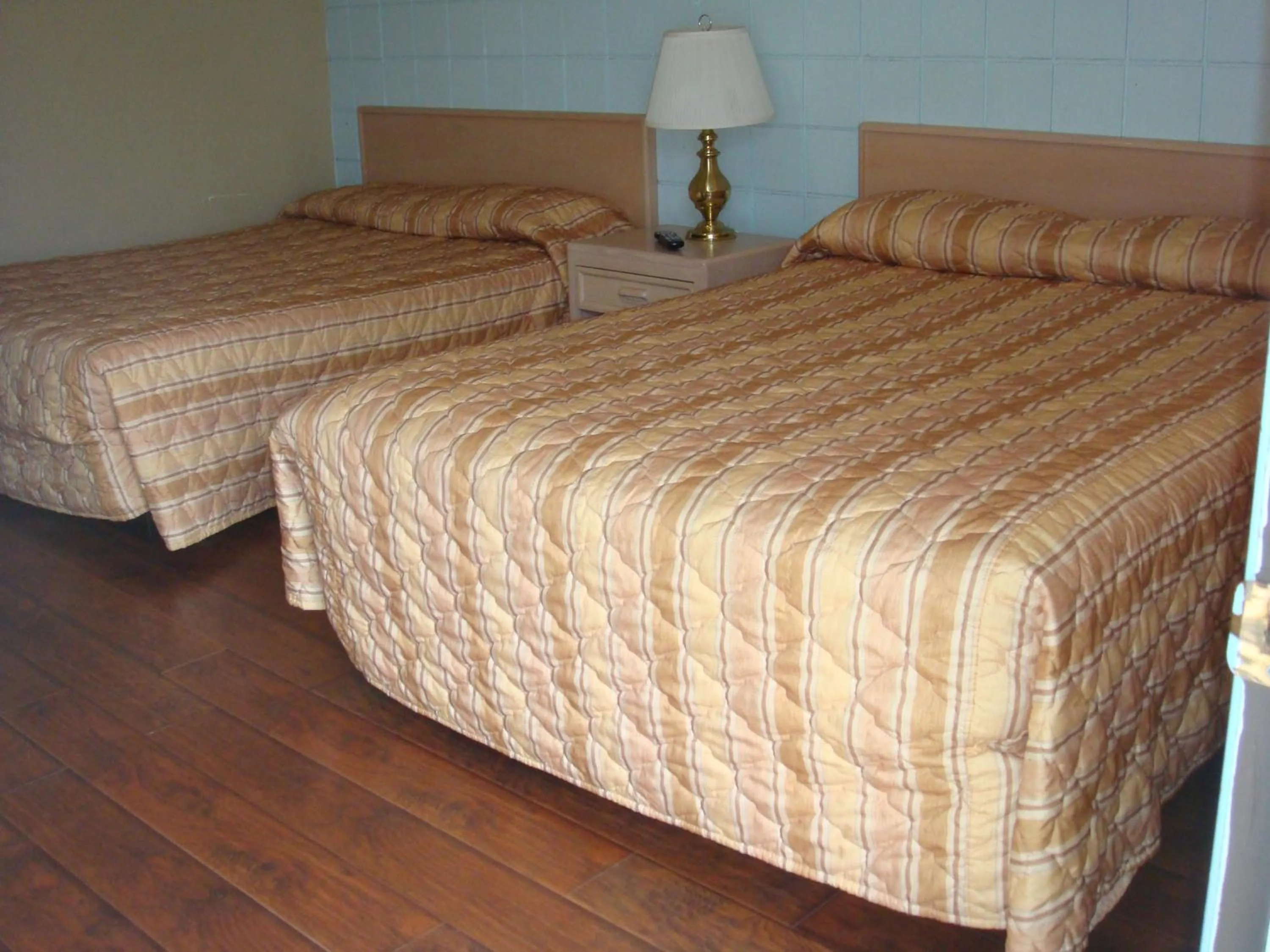 Bed in Trans Canada Motel
