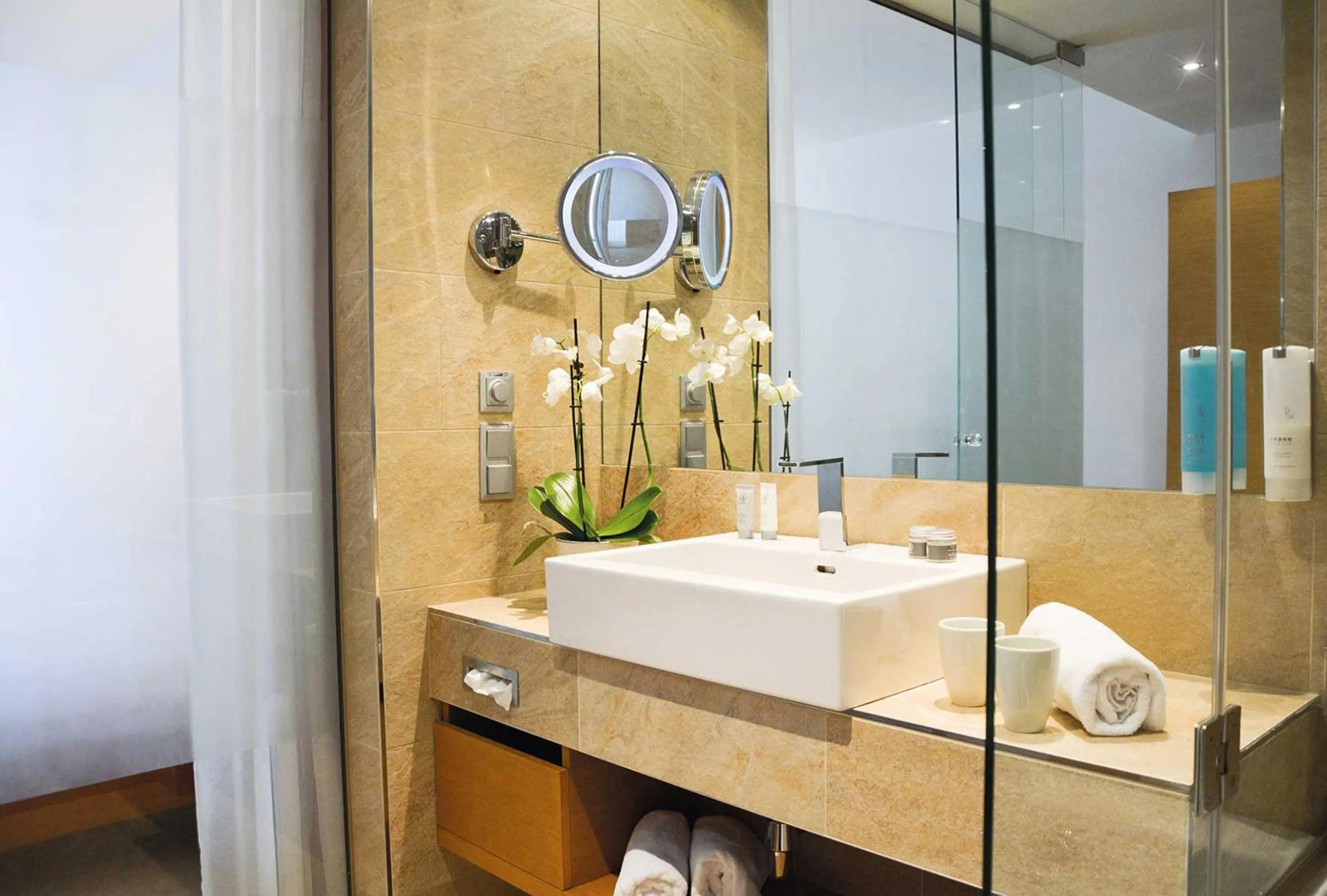 Bathroom in Tauern Spa Hotel & Therme