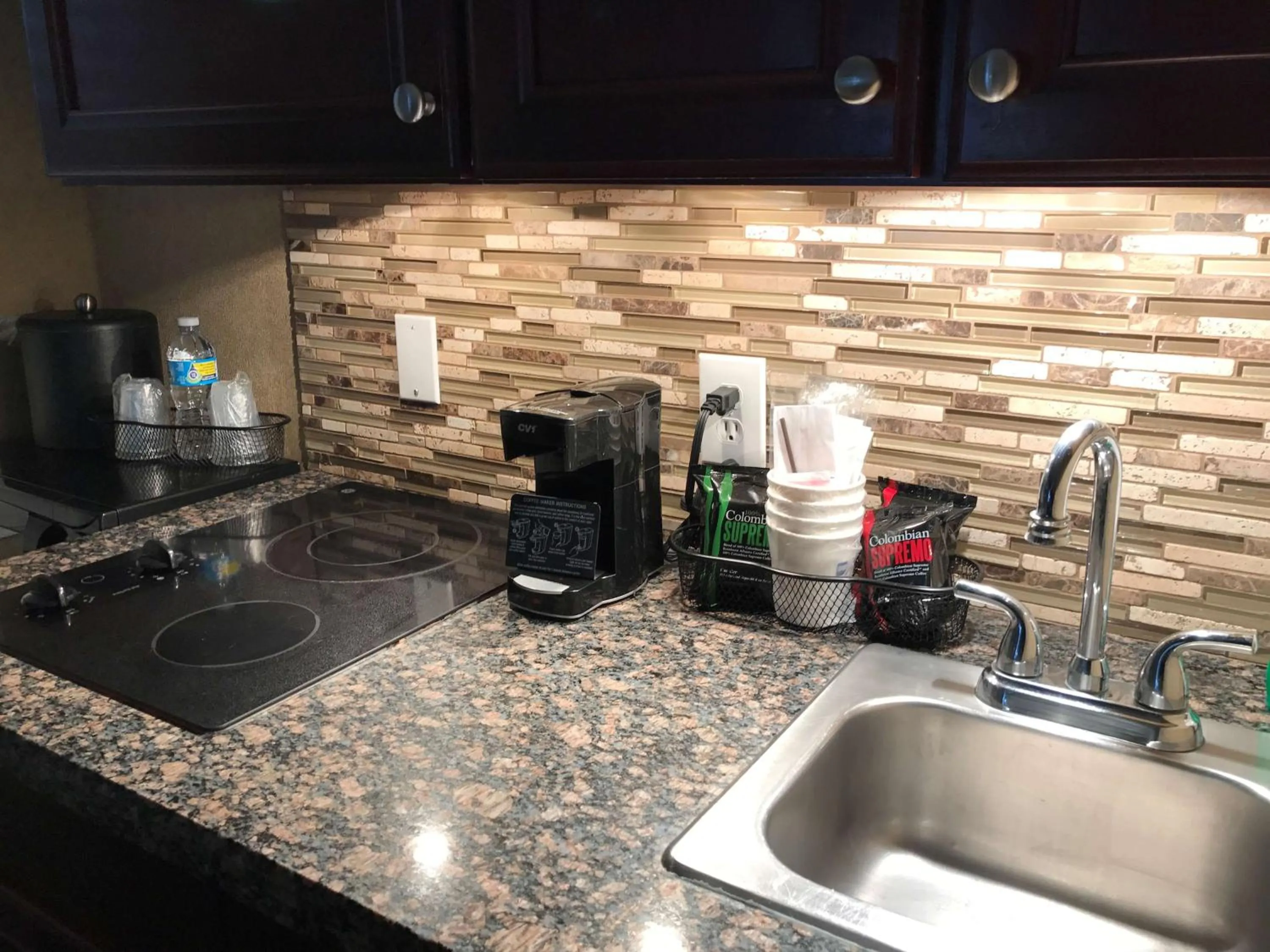 Photo of the whole room in Best Western Yuma Mall Hotel & Suites