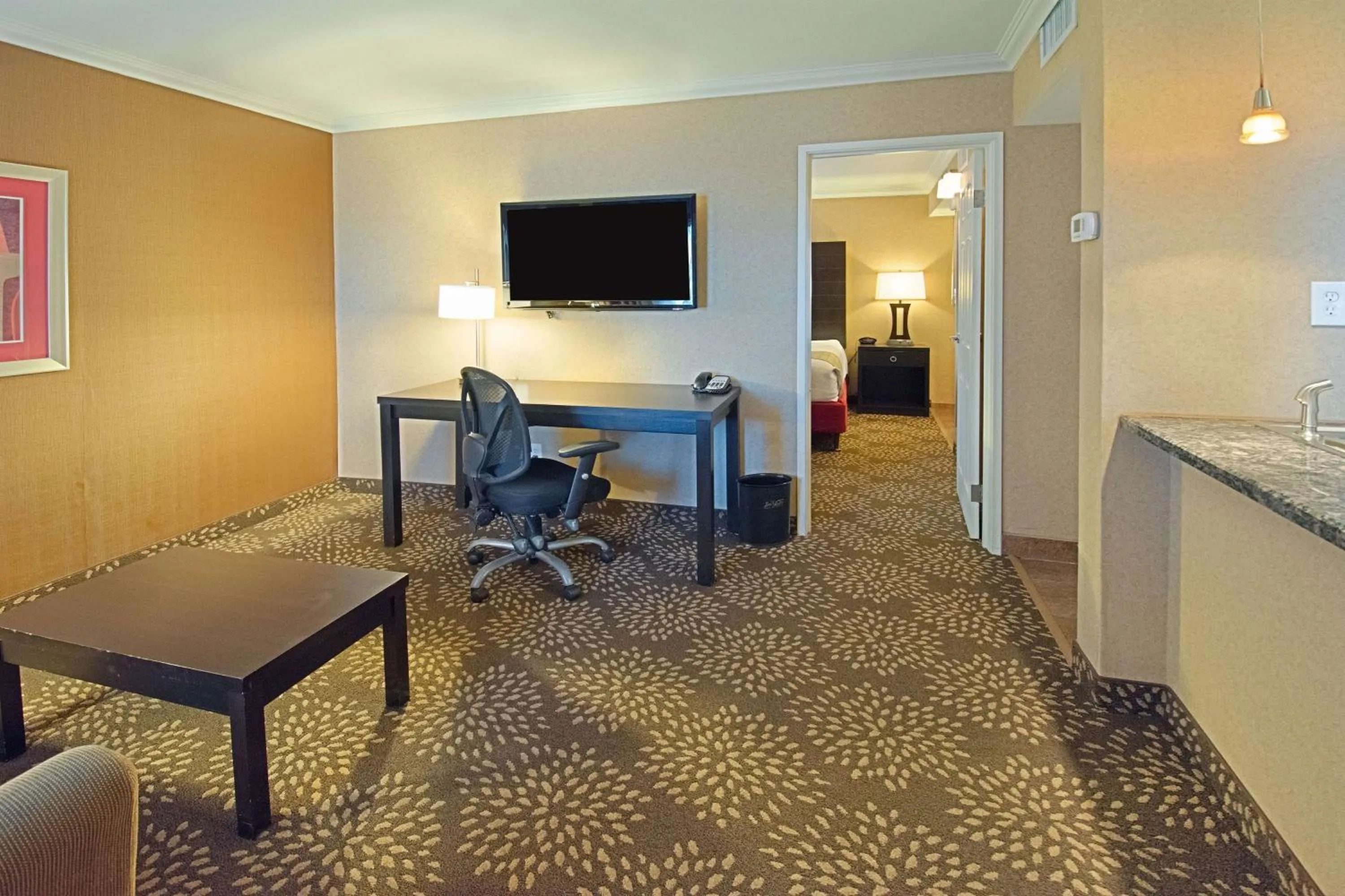 Photo of the whole room in Best Western Yuma Mall Hotel & Suites