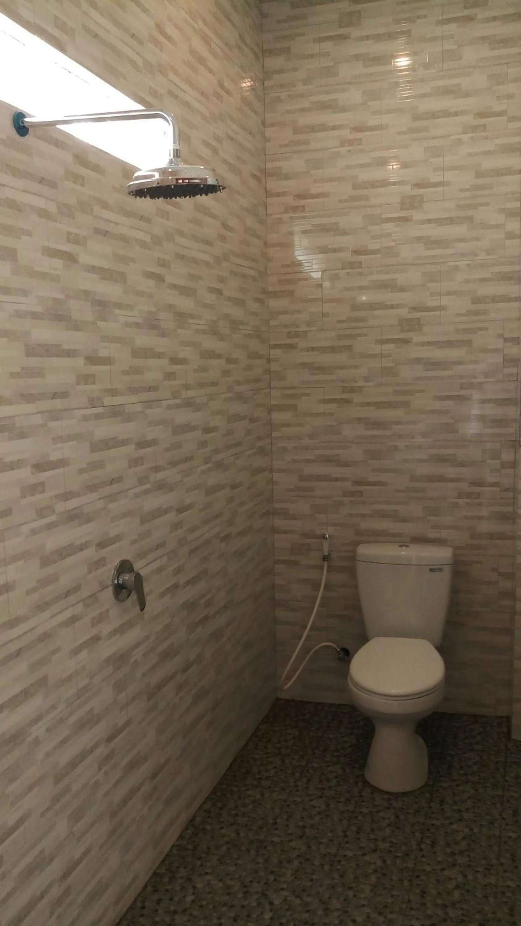 Shower in Medewi Beach Inn