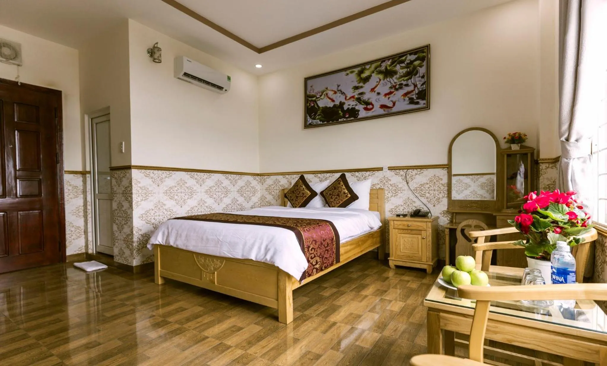 Bed in AEC Hotel Ban Me