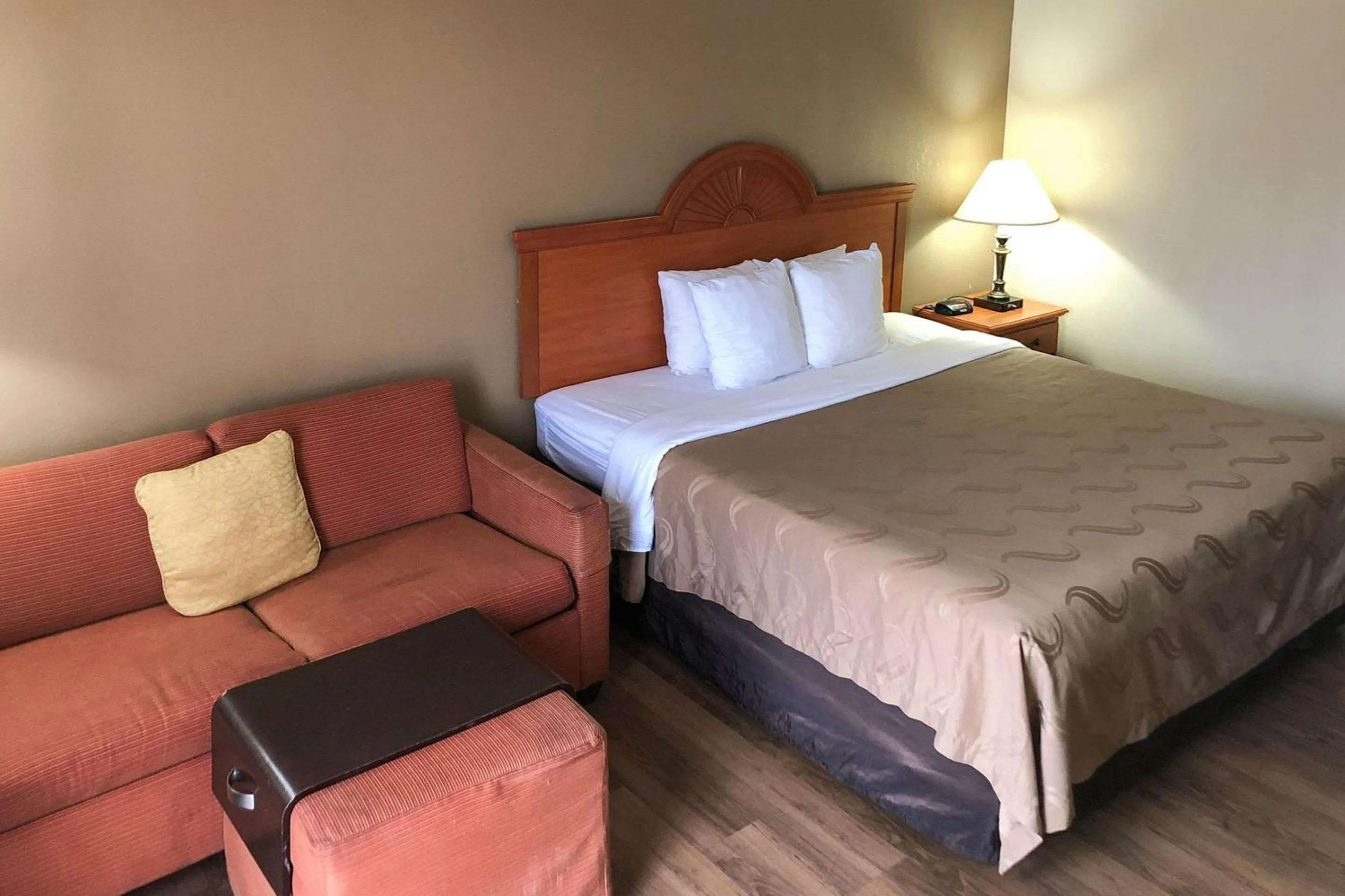 Photo of the whole room, Bed in Quality Inn Near Joint Base Andrews-Washington Area