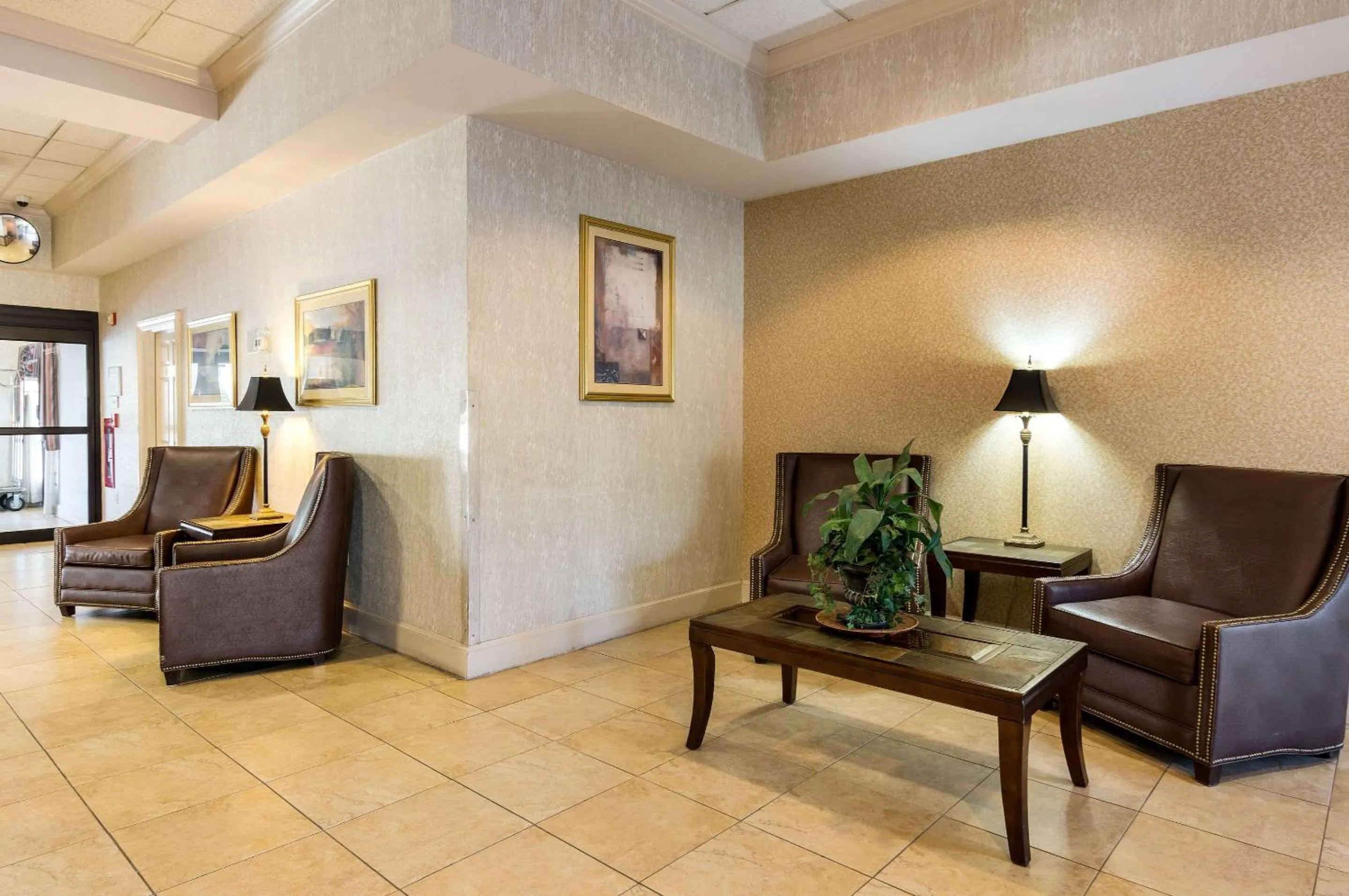 Lobby or reception in Quality Inn Near Joint Base Andrews-Washington Area