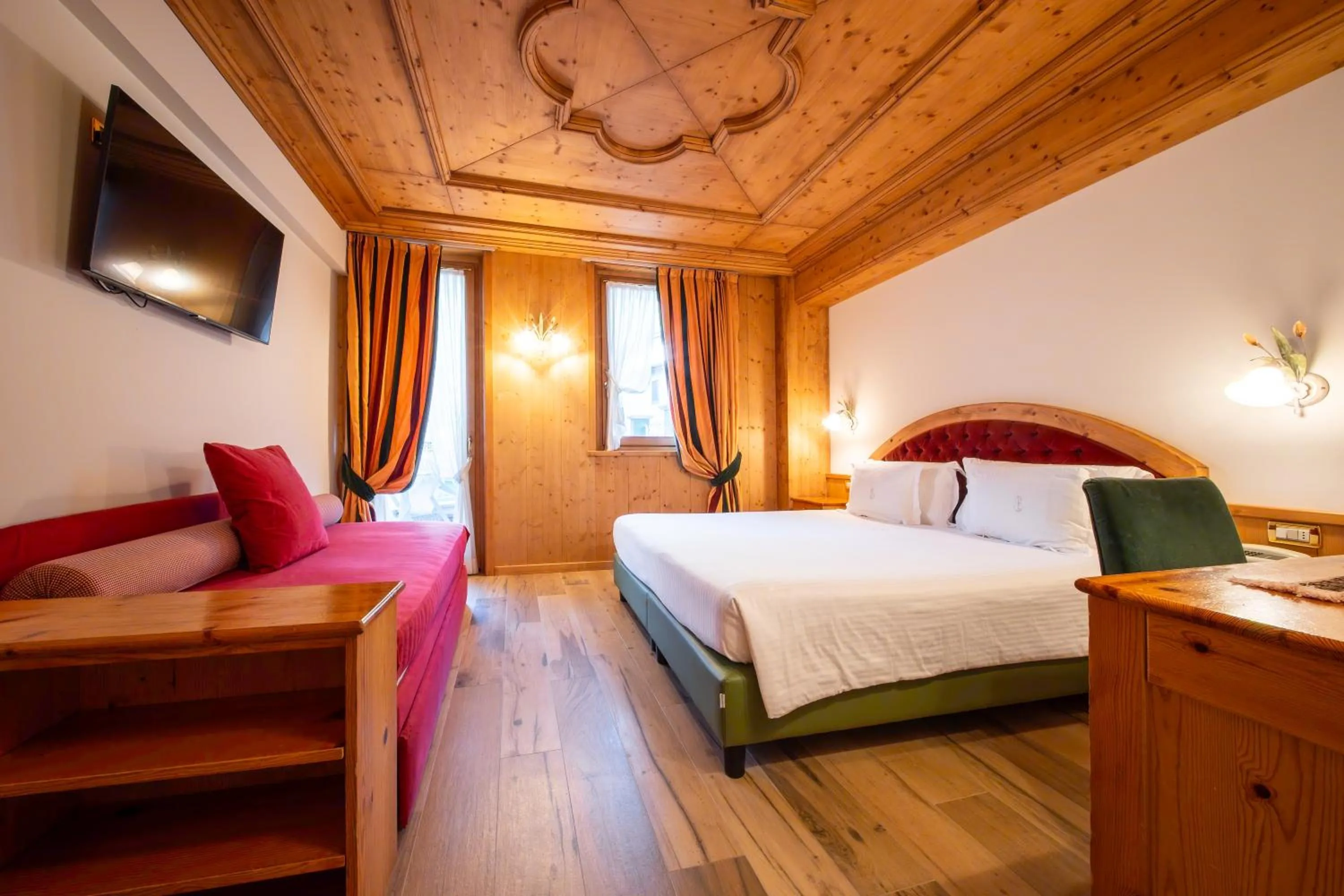 Bedroom, Bed in Hotel San Lorenzo