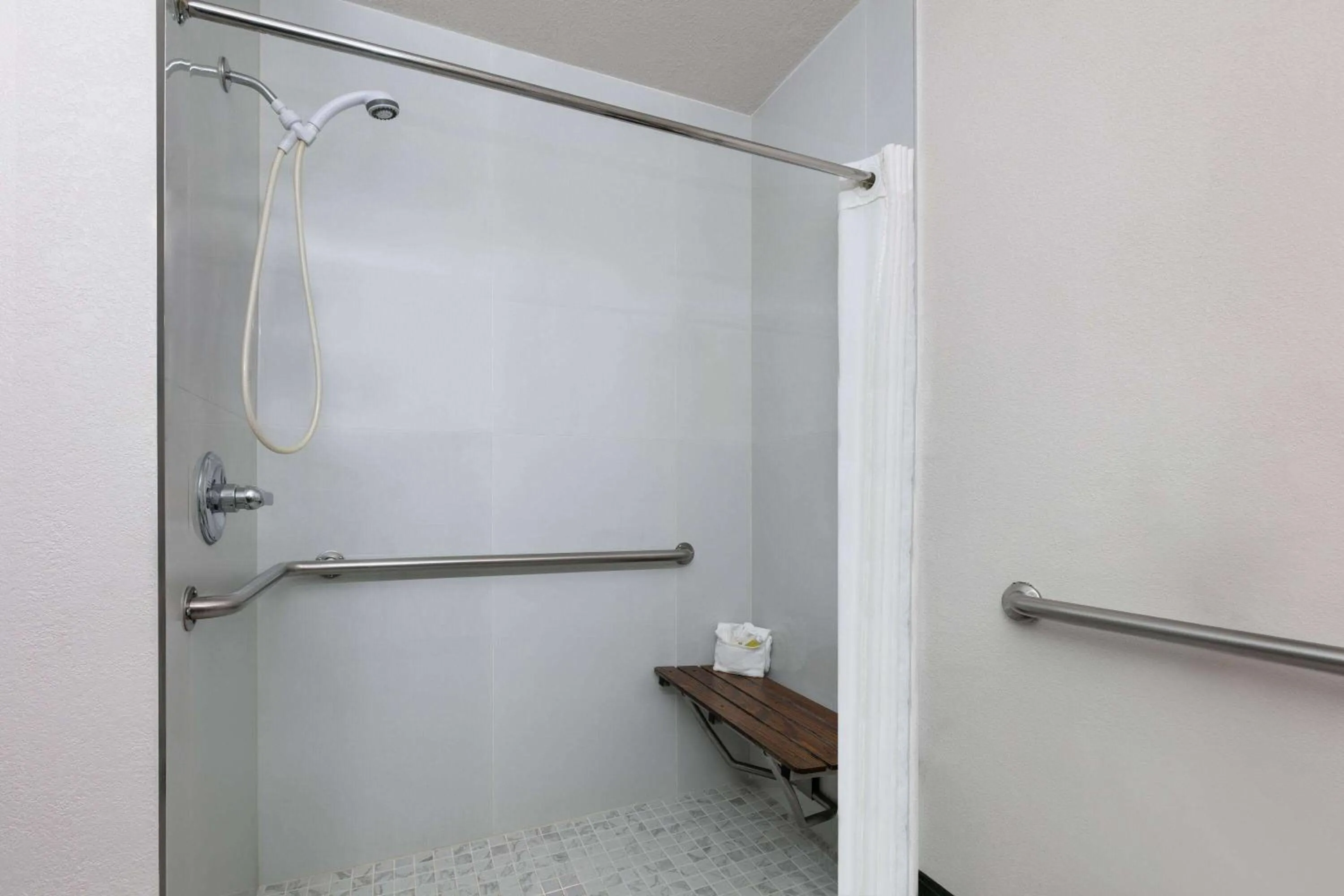 Shower in Super 8 by Wyndham Grapevine/DFW Airport Northwest