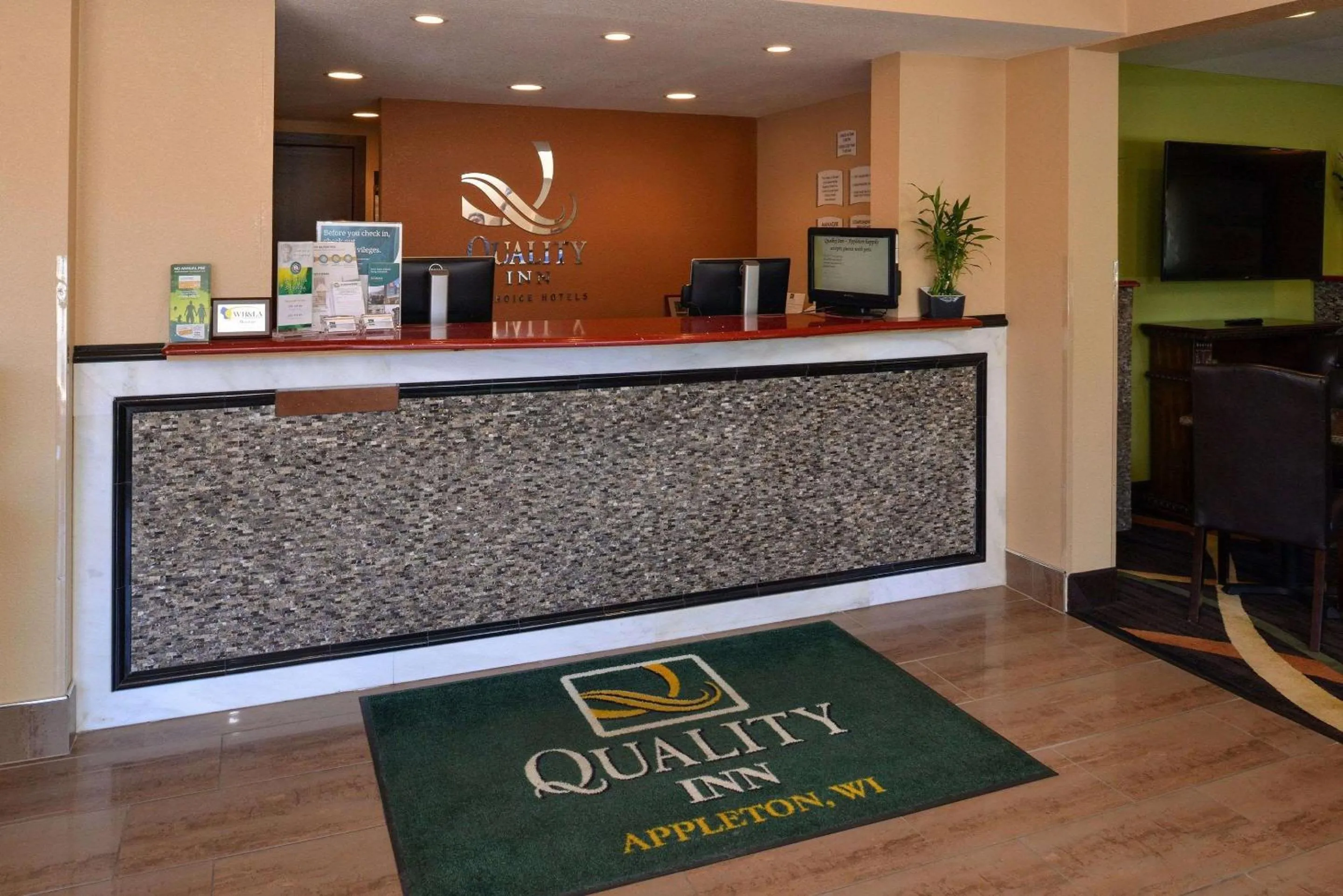 Lobby or reception, Lobby/Reception in Quality Inn Appleton
