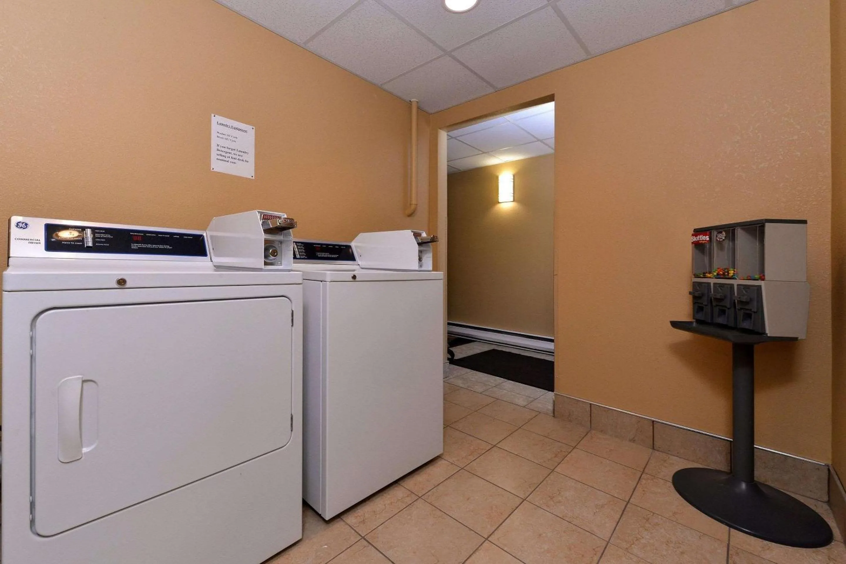 On site, Kitchen/Kitchenette in Quality Inn Appleton