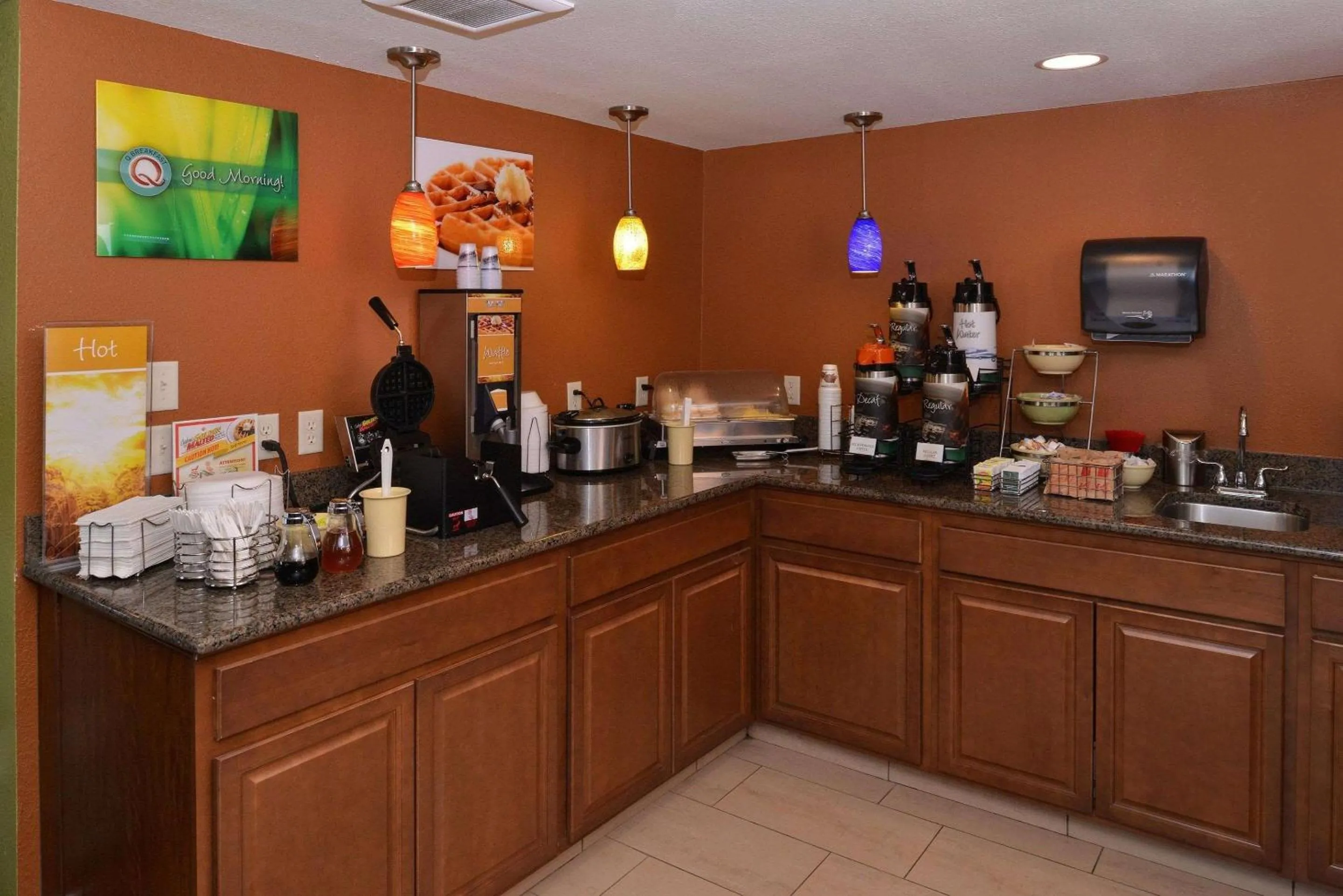 Photo of the whole room in Quality Inn Appleton West