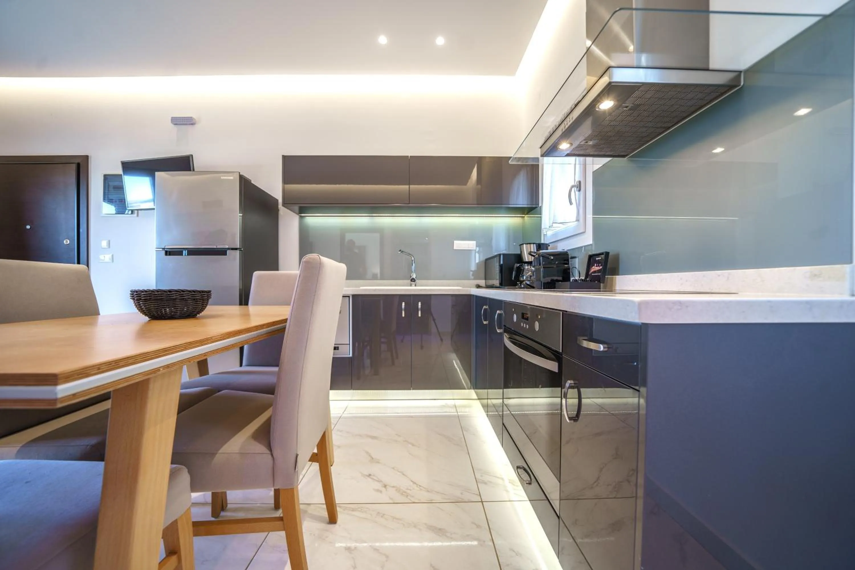 kitchen in Elysian Suites