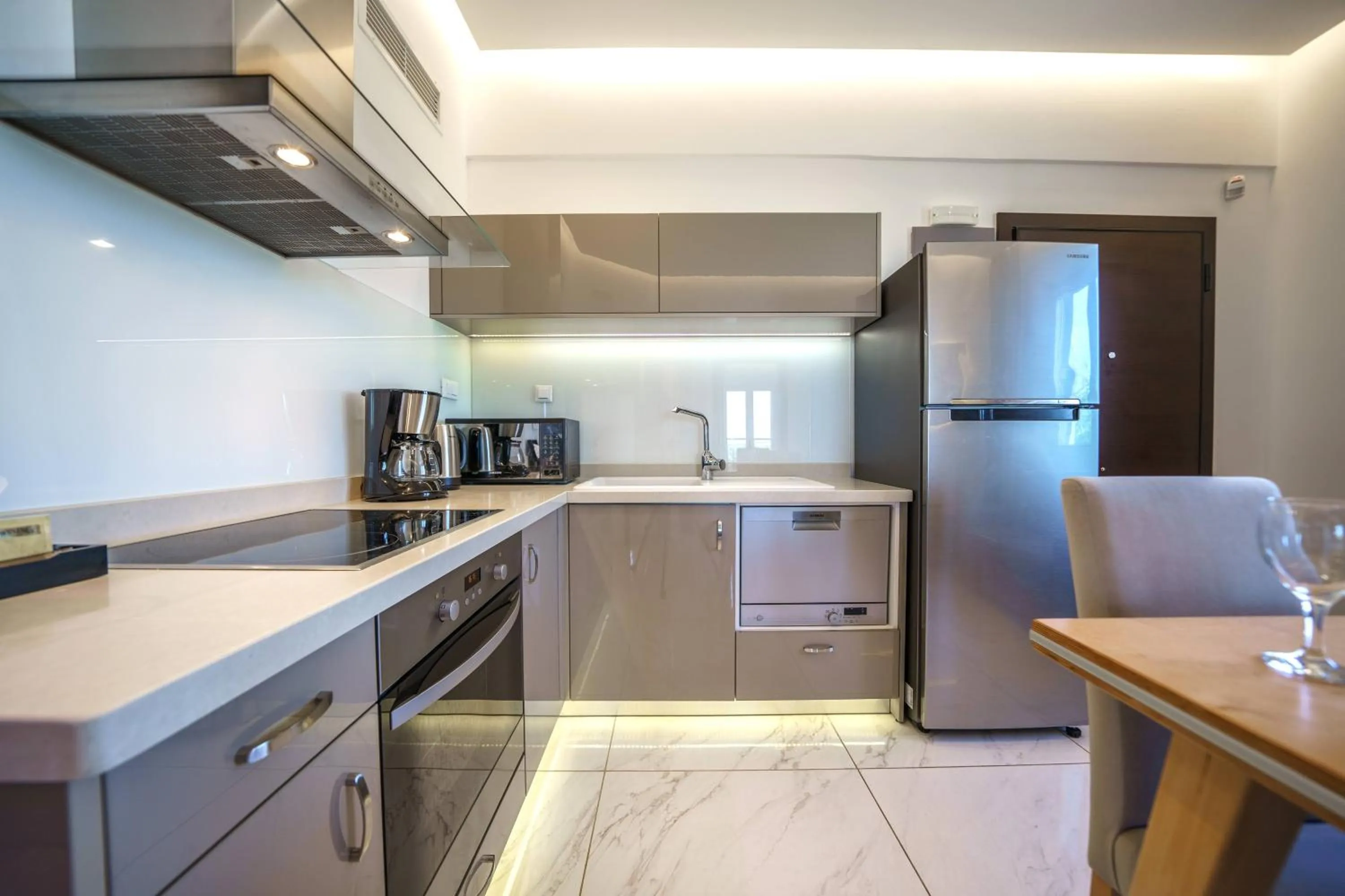 kitchen in Elysian Suites