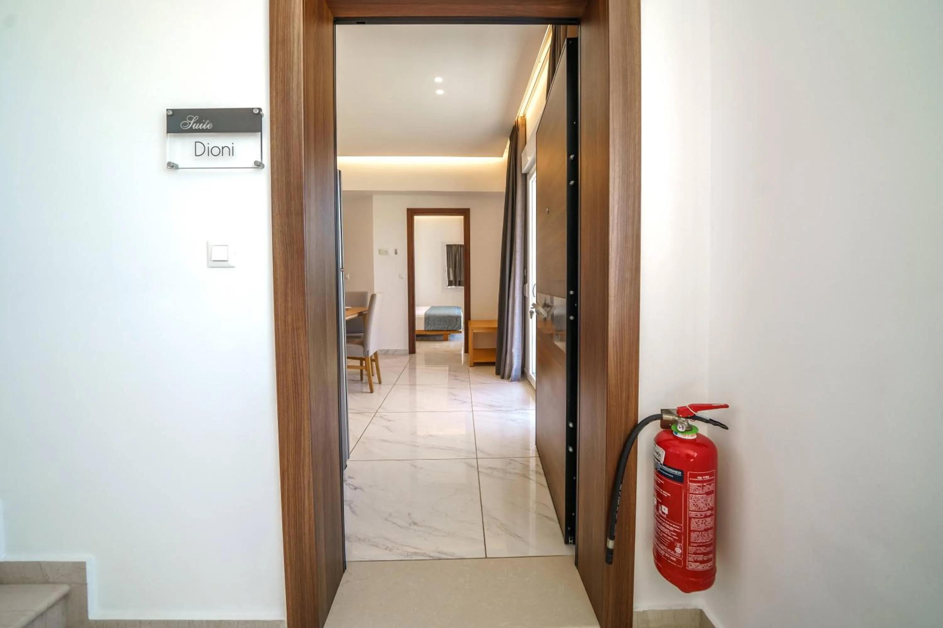 VIP in Elysian Suites