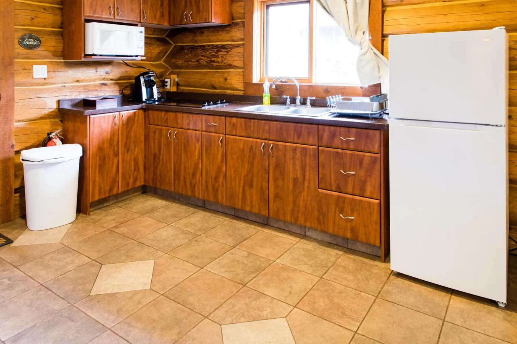 Glacier House Hotel & Resort