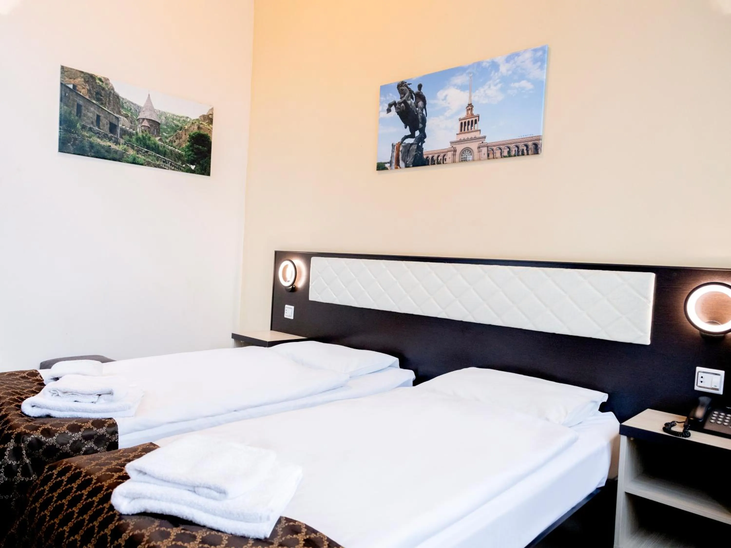 Bed in Comfort Hotel