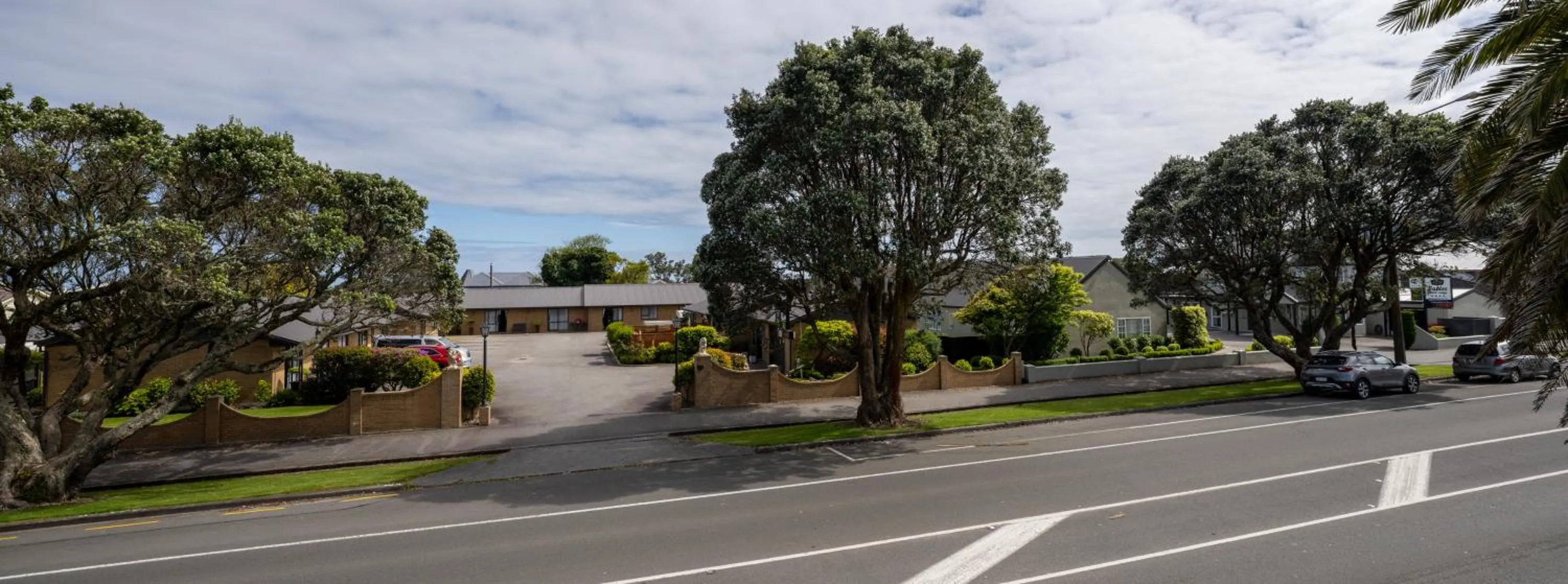 Street view in ASURE Highpark Motor Inn