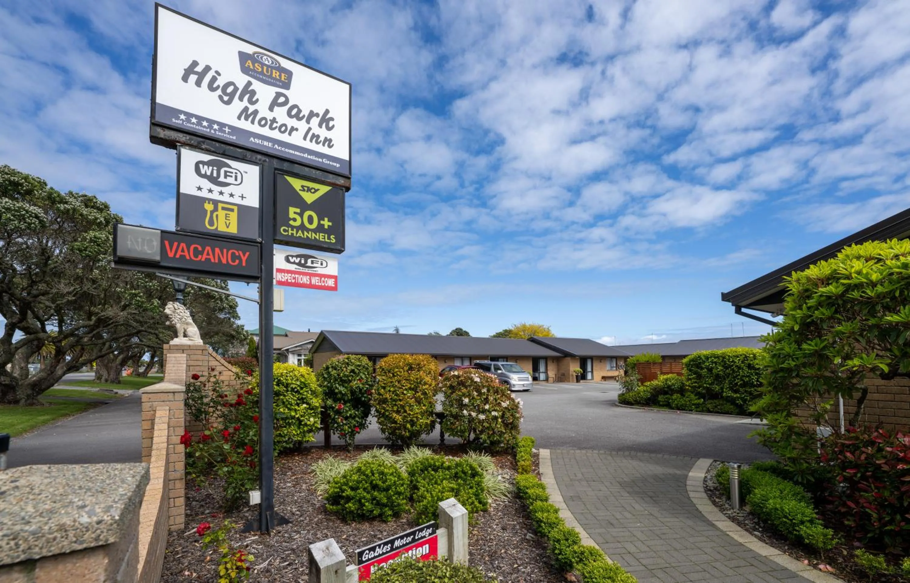 Property building in ASURE Highpark Motor Inn
