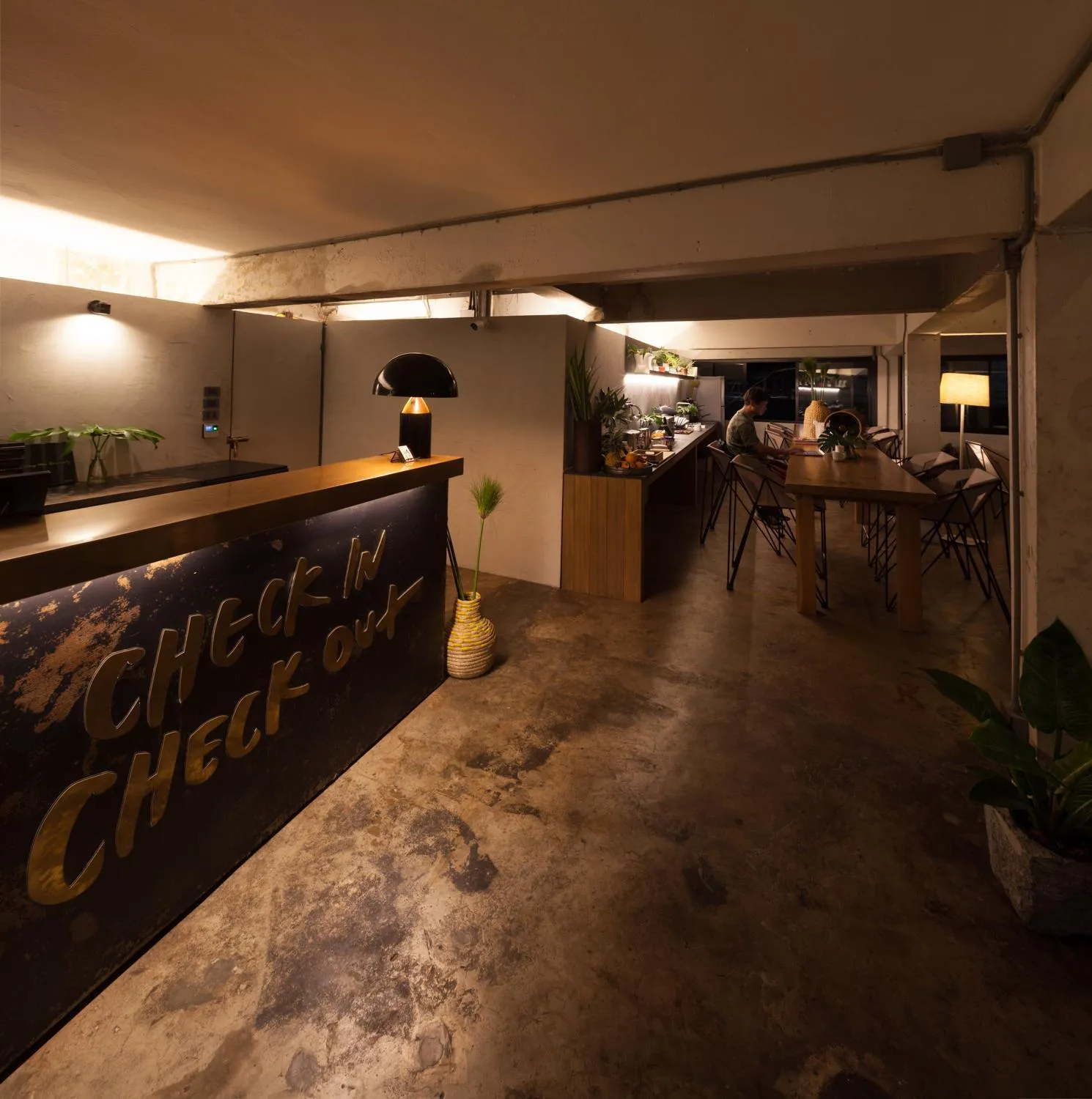 Communal lounge/ TV room in Thunder Bird Hostel