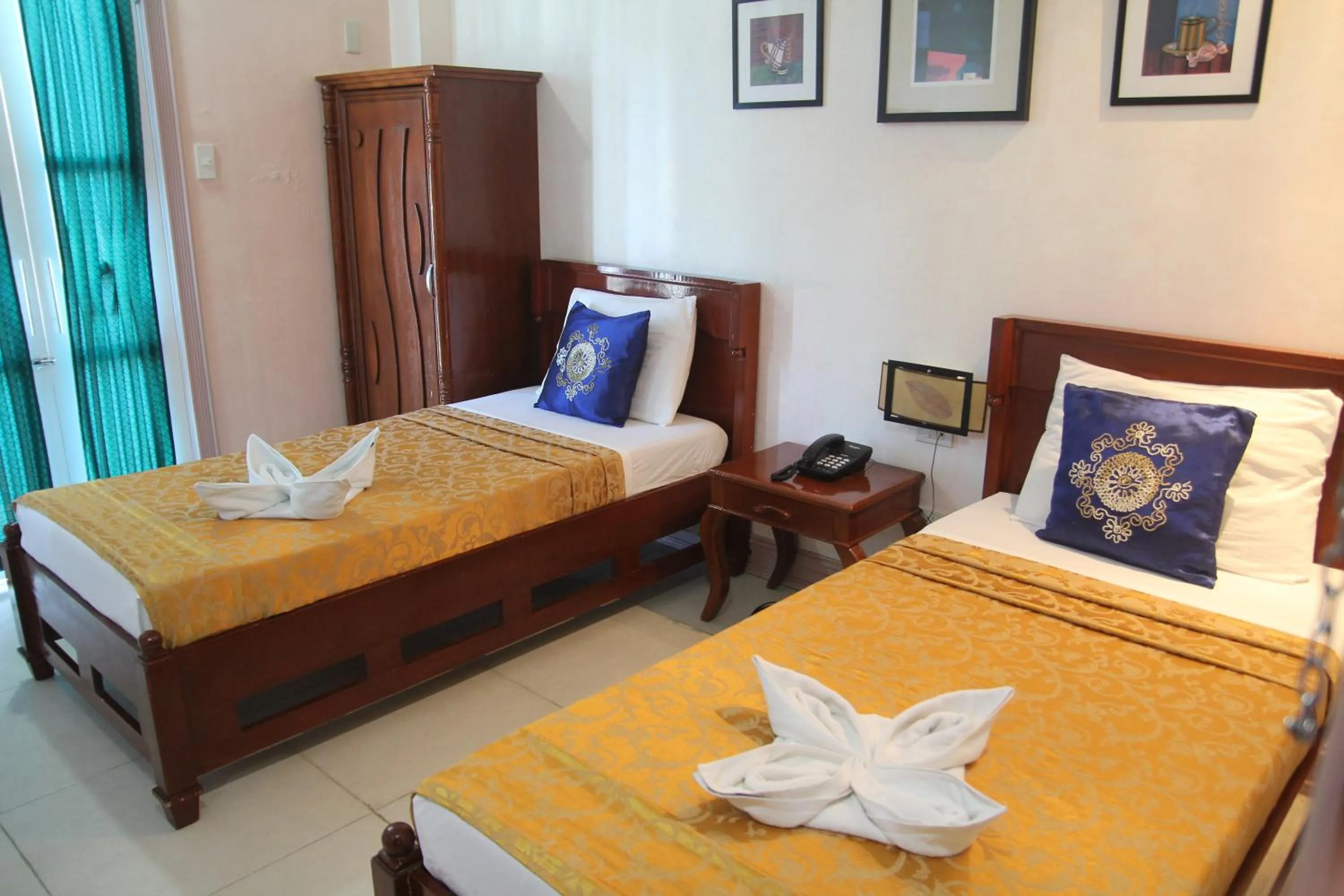 Bed in Bora Sky Hotel