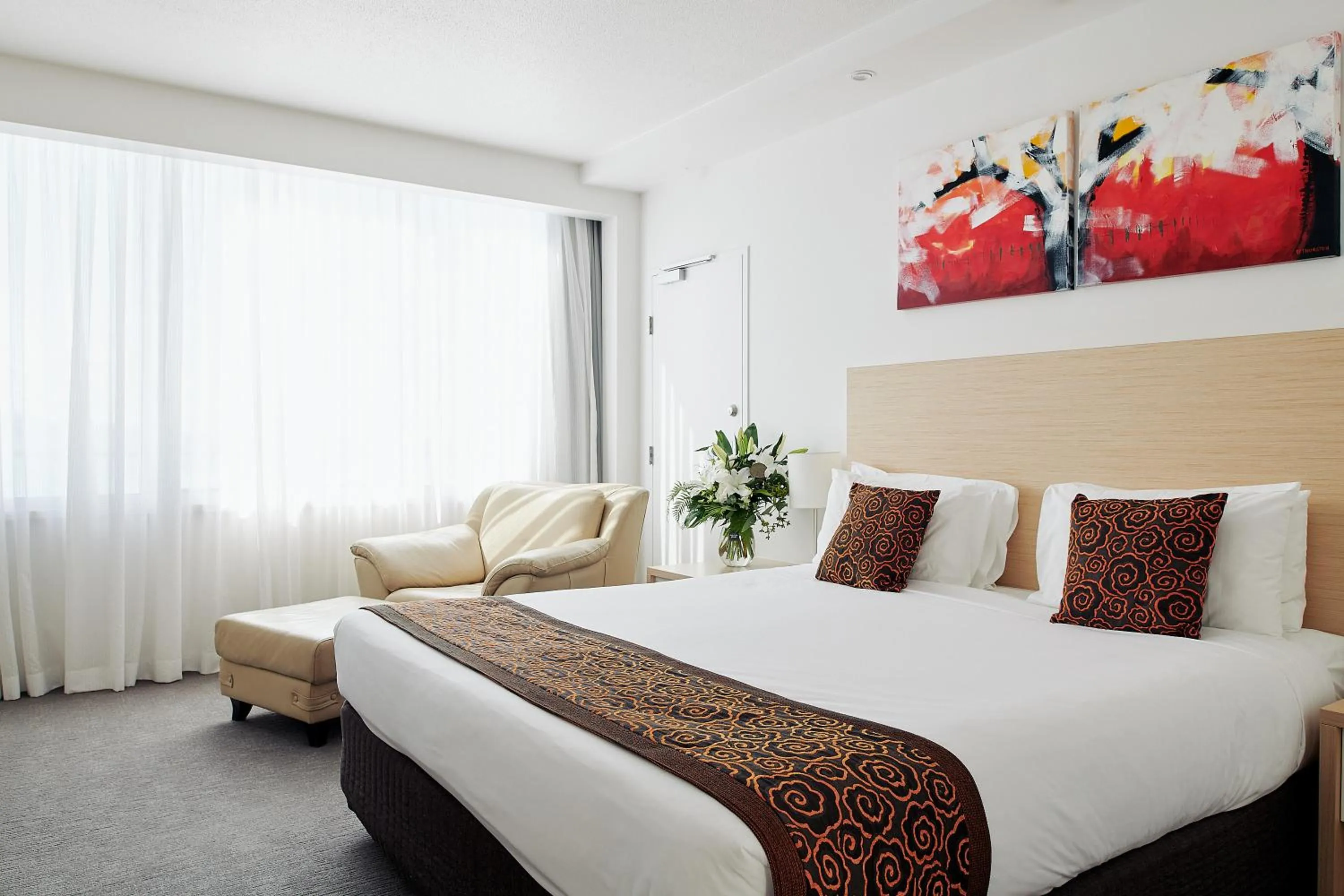 Bedroom, Bed in The Ville Resort - Casino