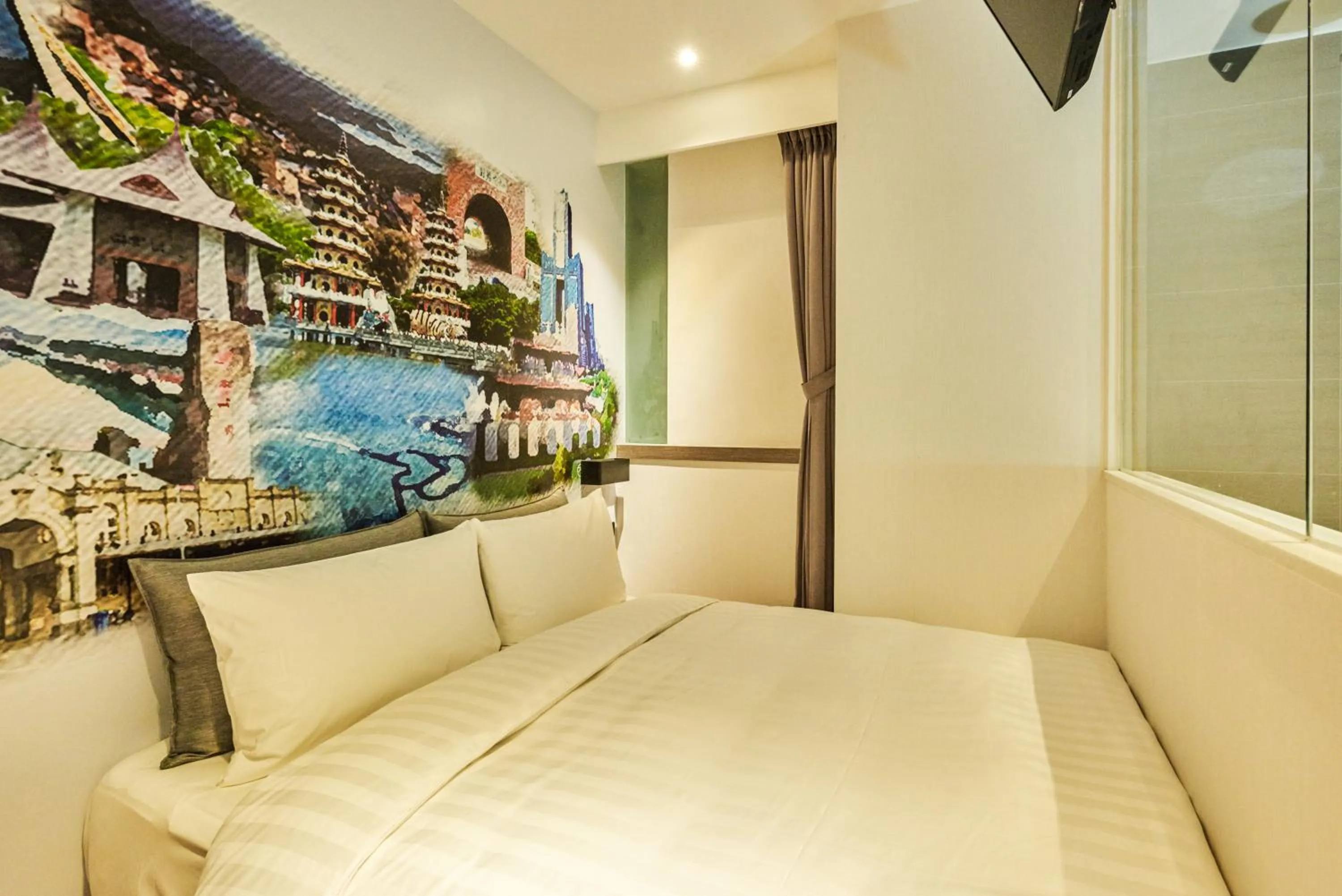 Bed in Wonstar Hotel