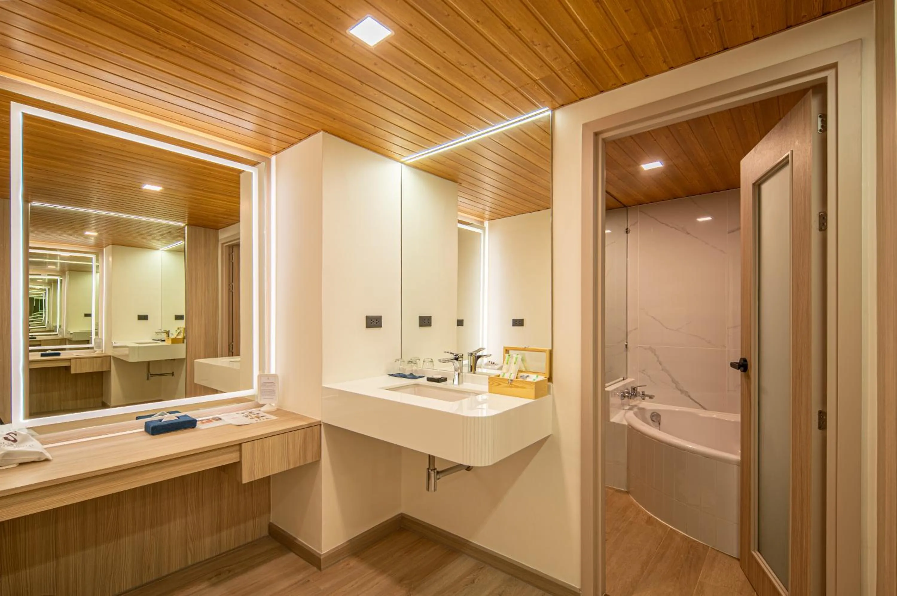 Bathroom in Sunbeam Hotel Pattaya