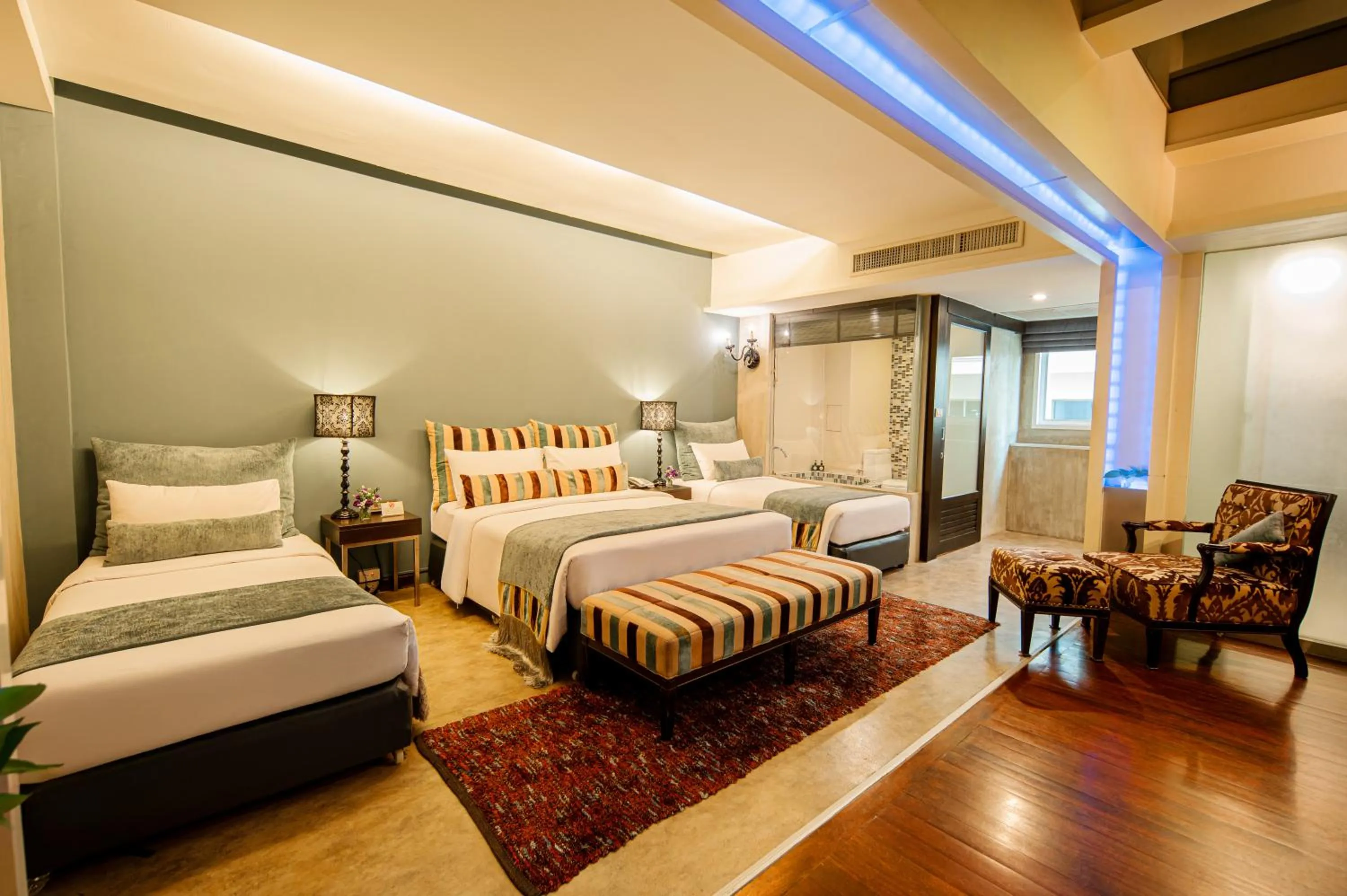 Bed in Sunbeam Hotel Pattaya