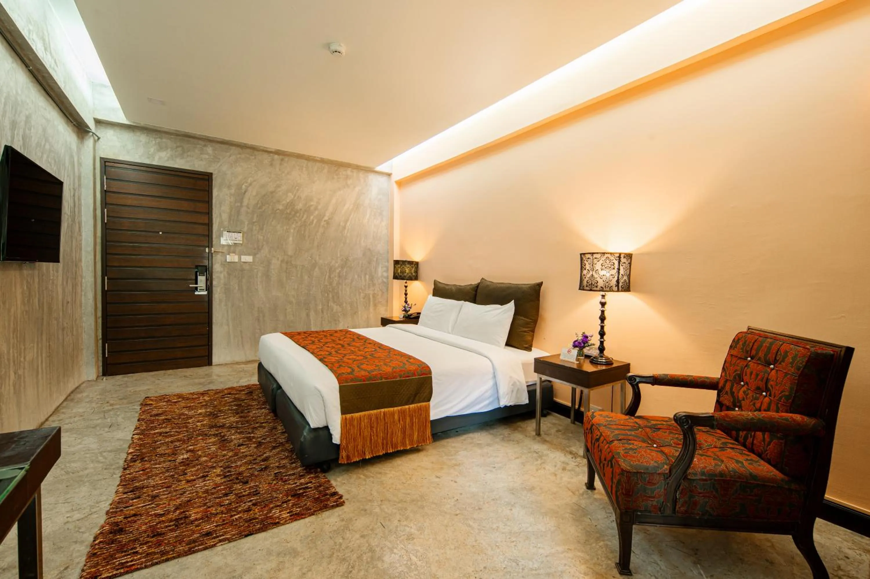 Bedroom, Bed in Sunbeam Hotel Pattaya