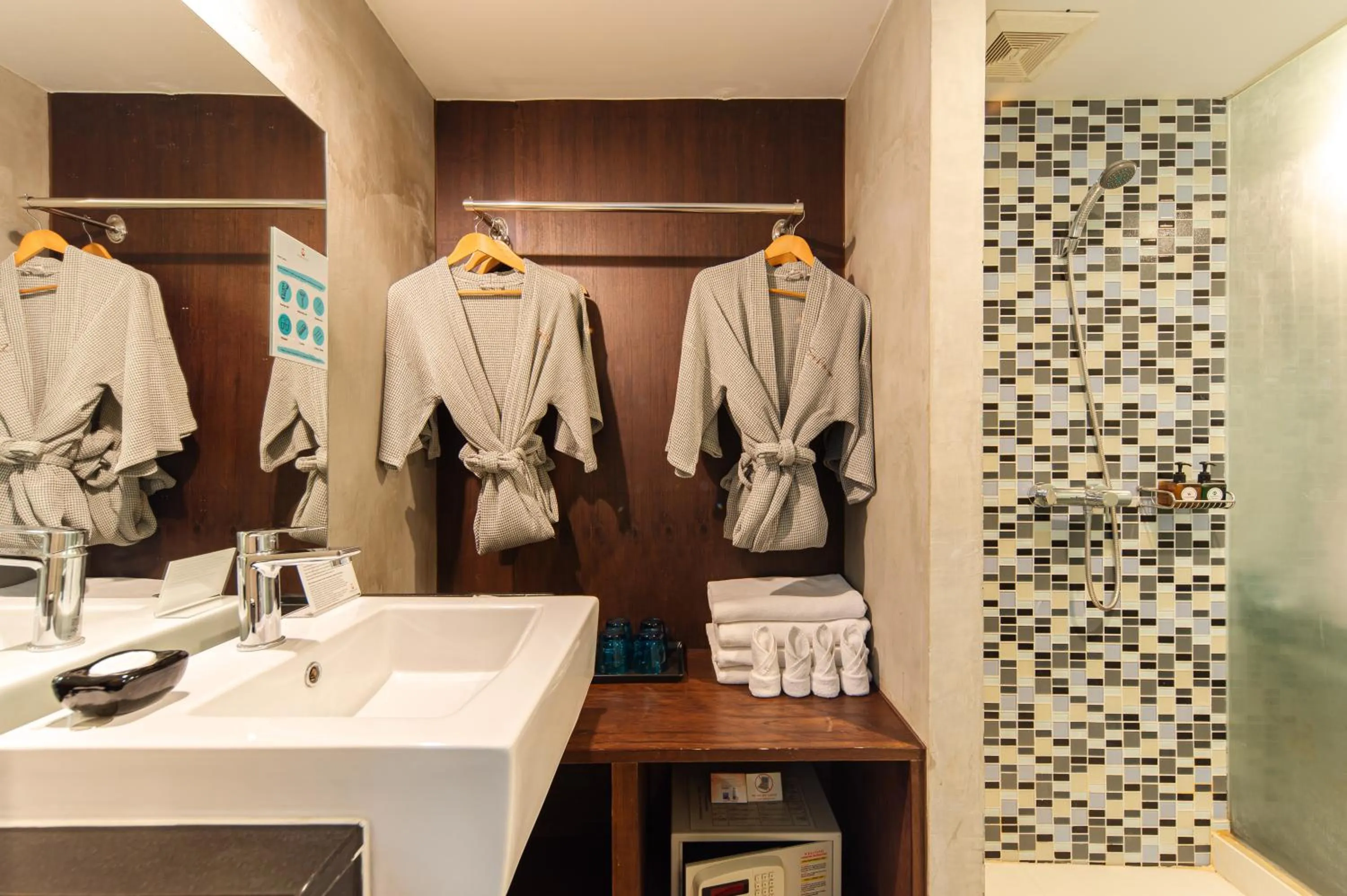 Bathroom in Sunbeam Hotel Pattaya