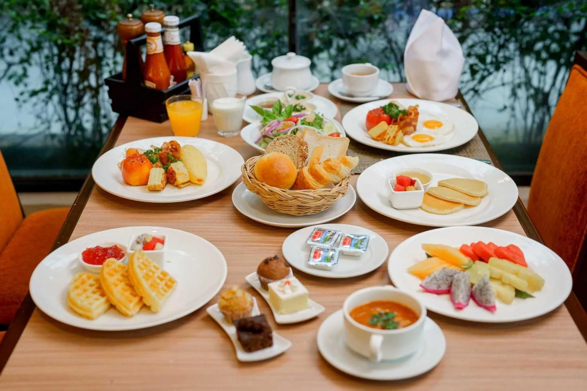 Breakfast in Sunbeam Hotel Pattaya