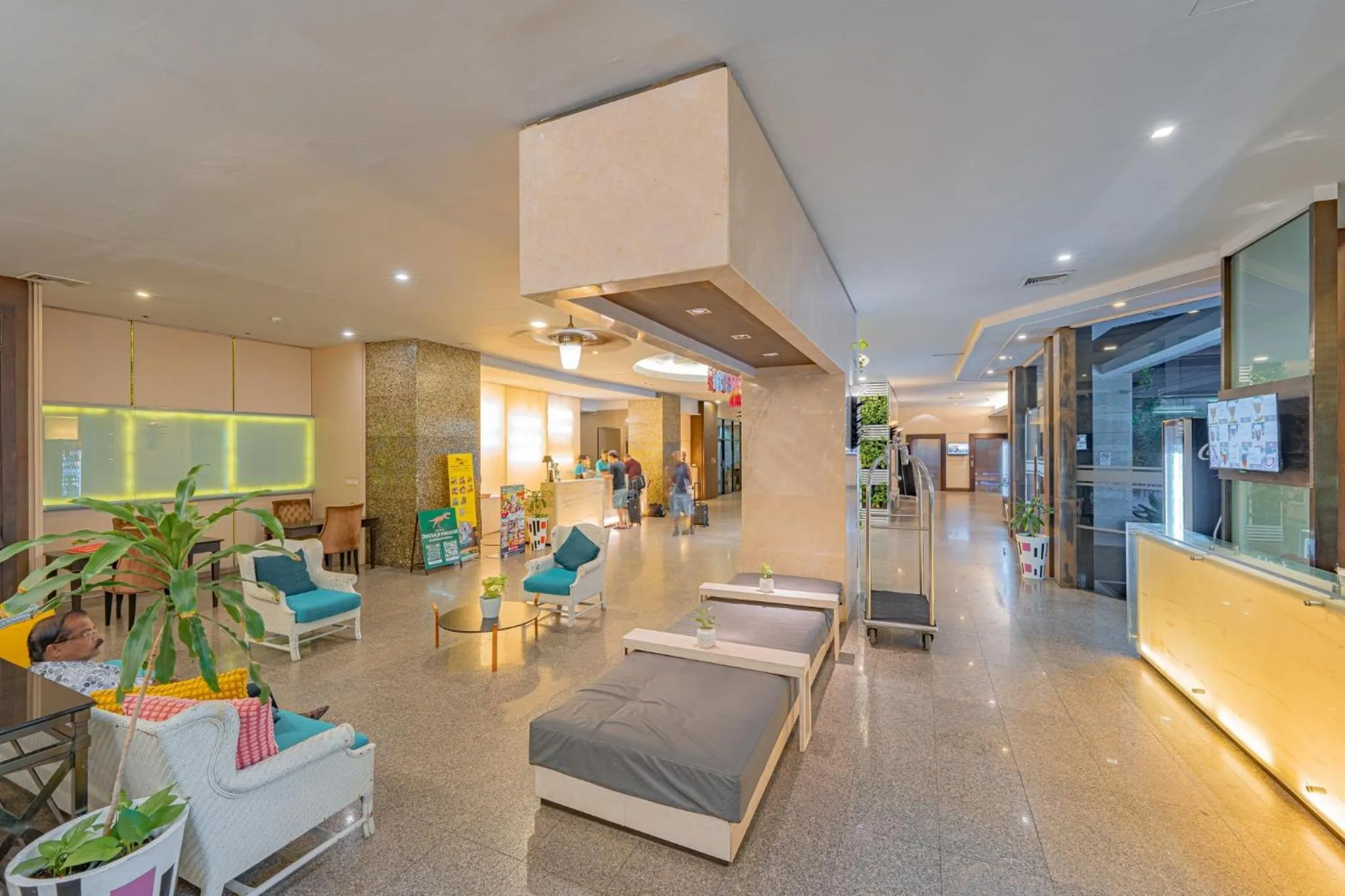 Lobby or reception in Sunbeam Hotel Pattaya