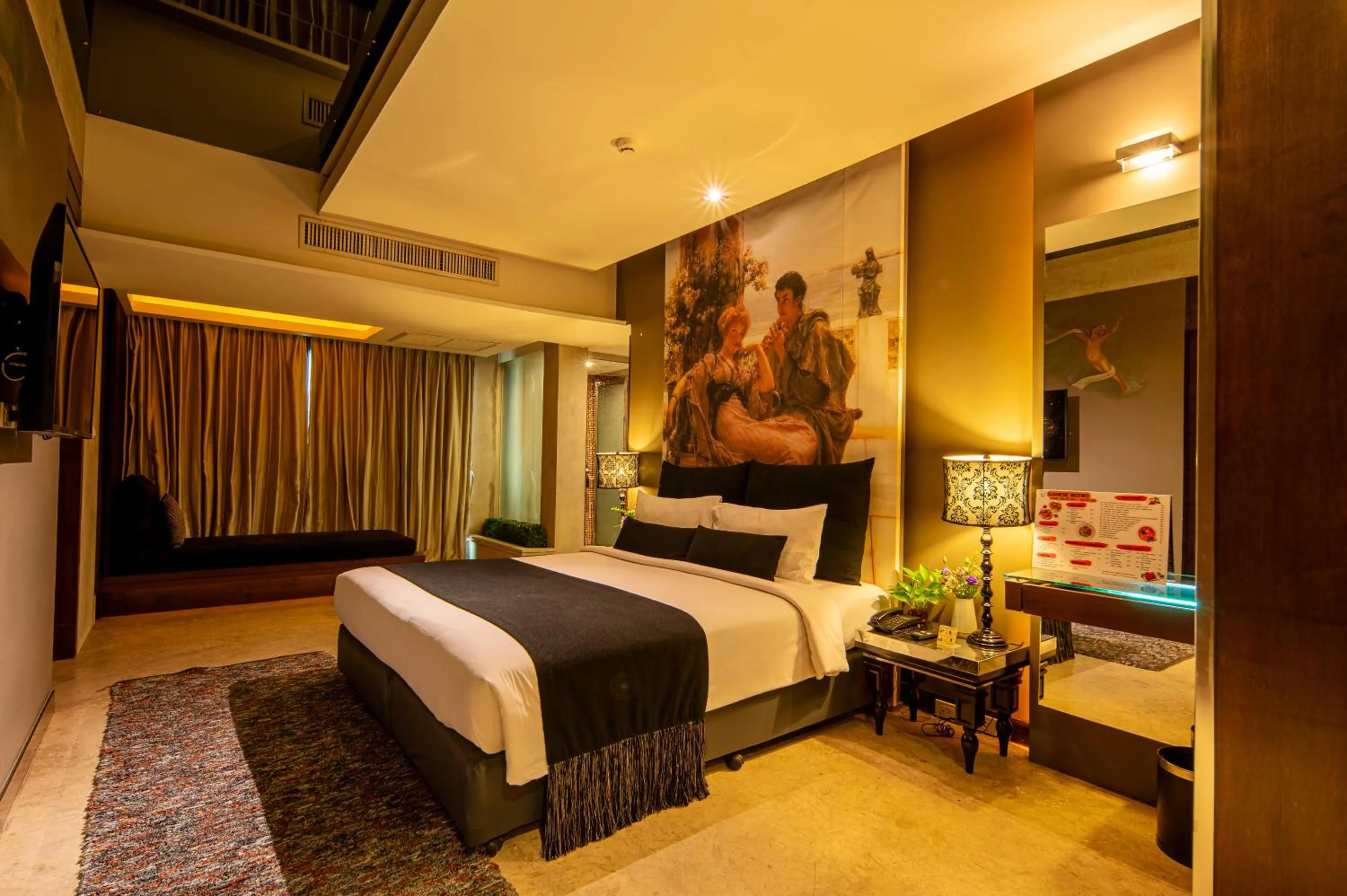 Bedroom, Bed in Sunbeam Hotel Pattaya