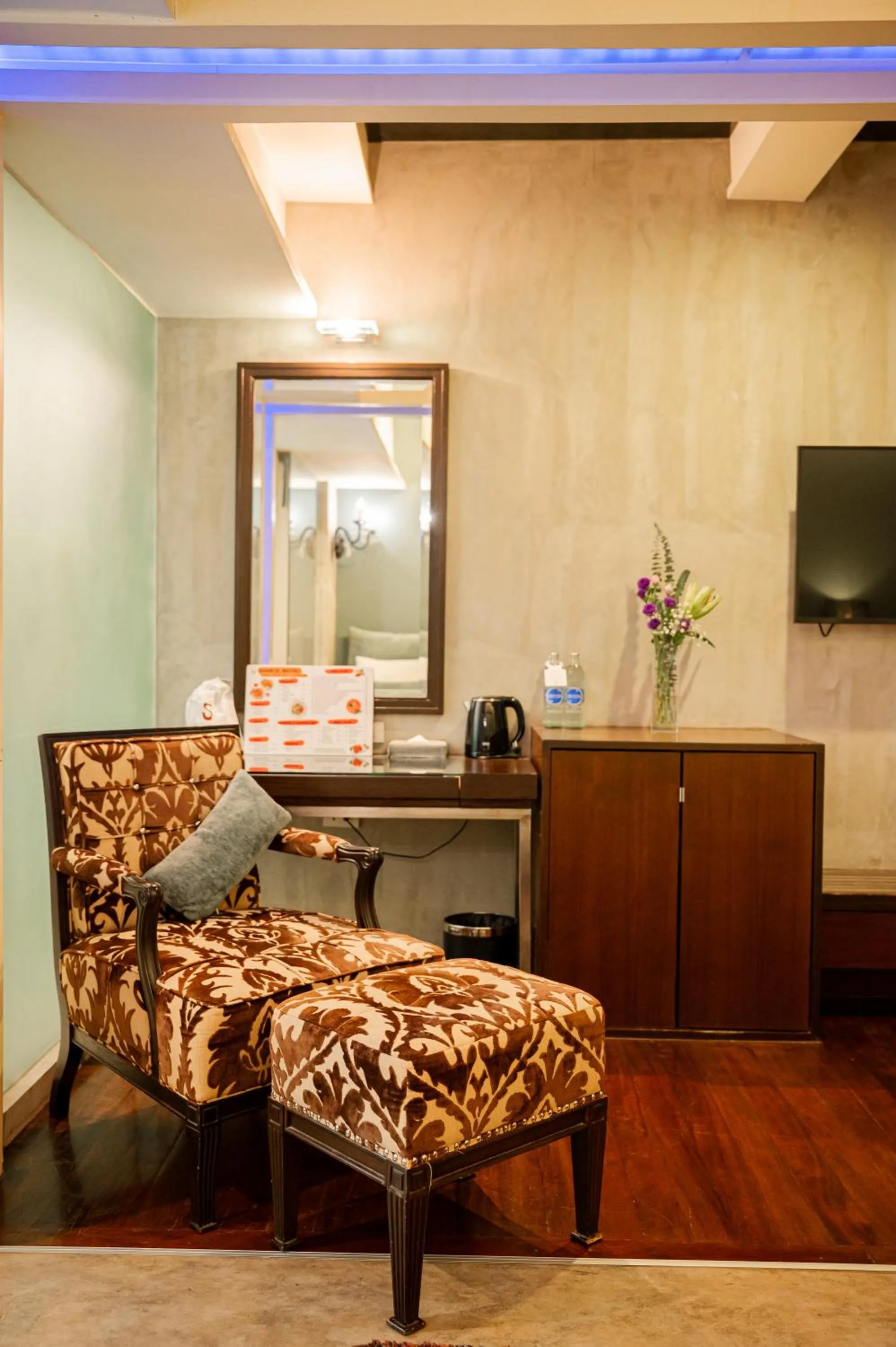 Seating area in Sunbeam Hotel Pattaya