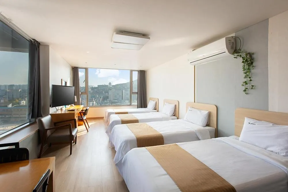 Bed in Hyundai Residence