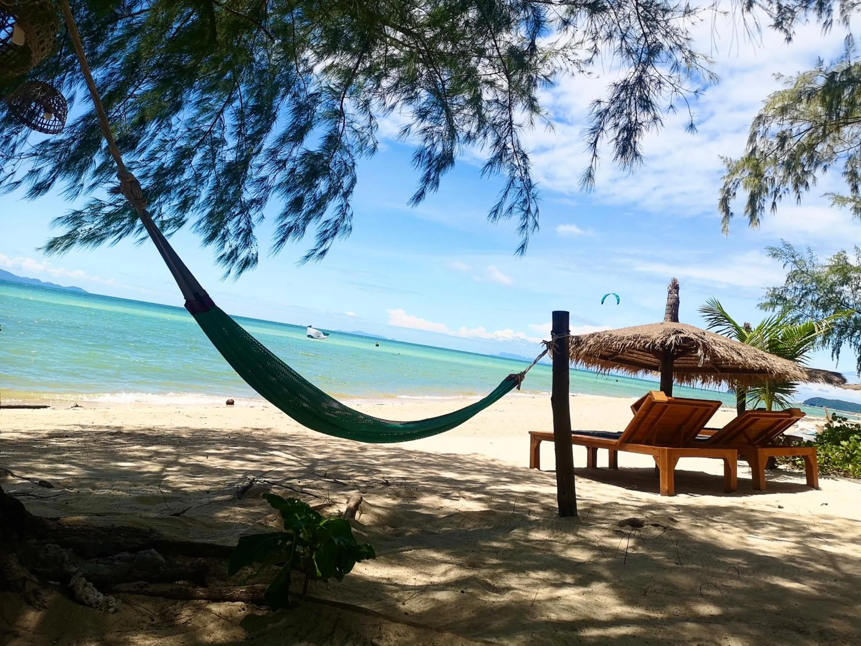 Beach in SeaEsta Beach