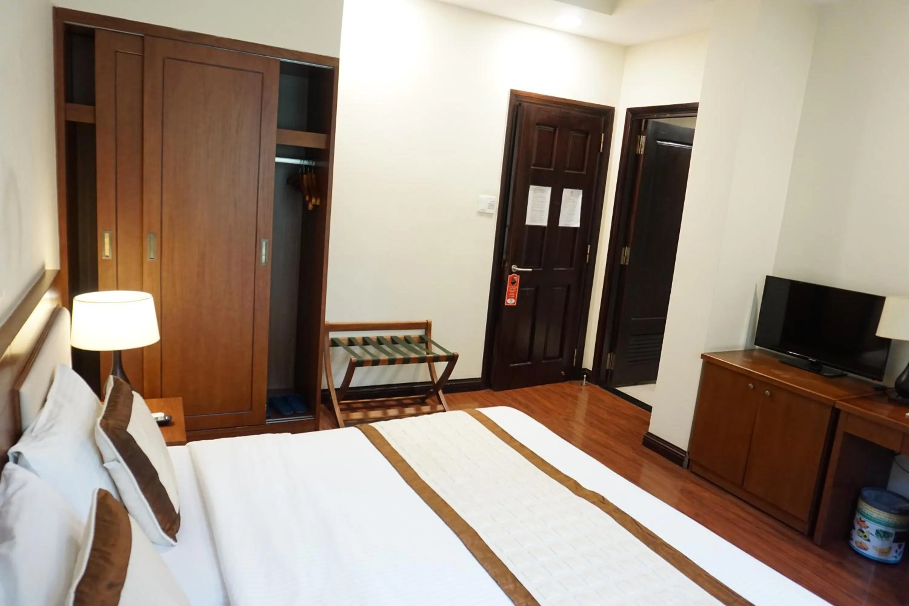 Bed in Dong Khanh Hotel