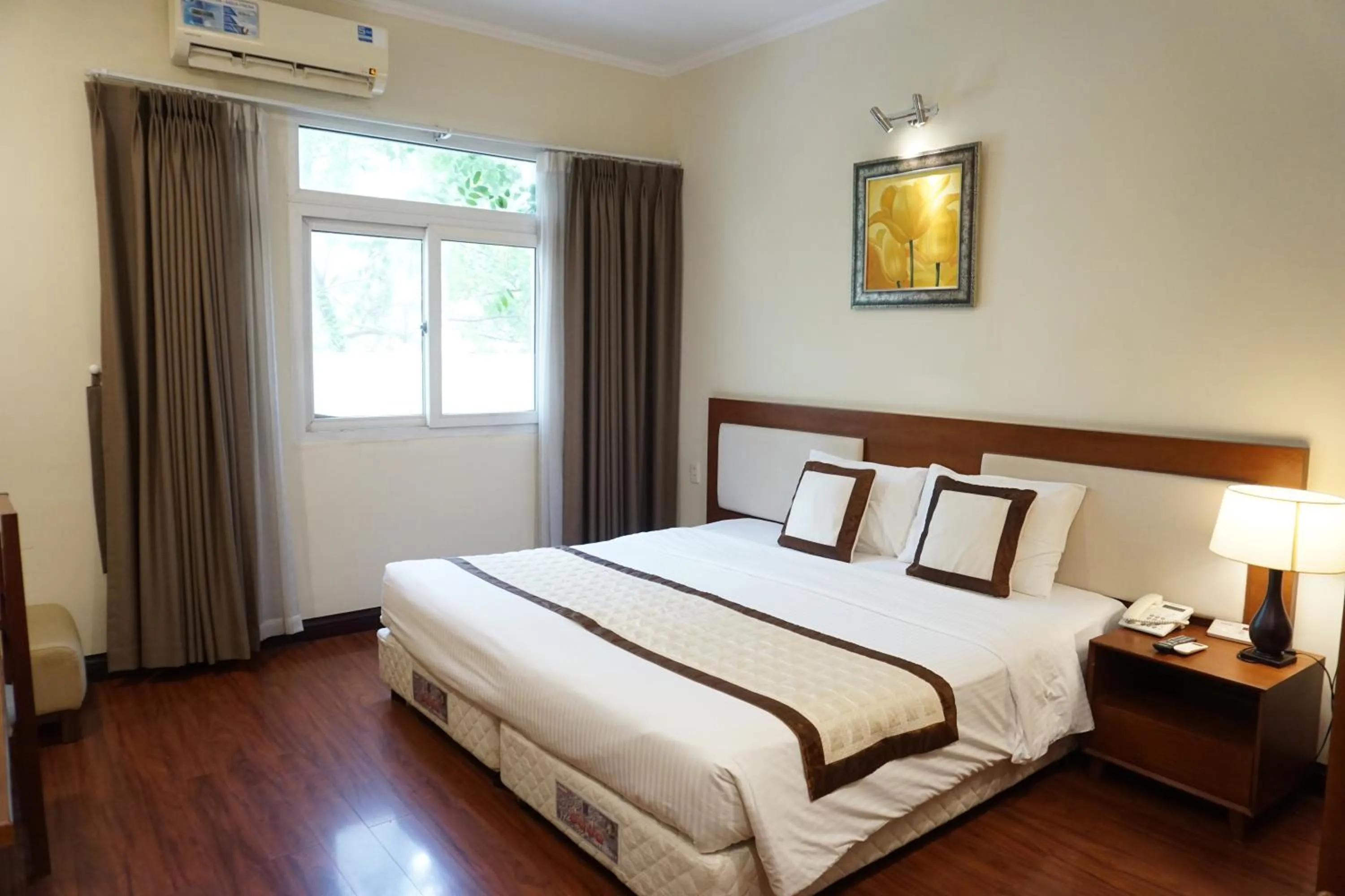 Bed in Dong Khanh Hotel