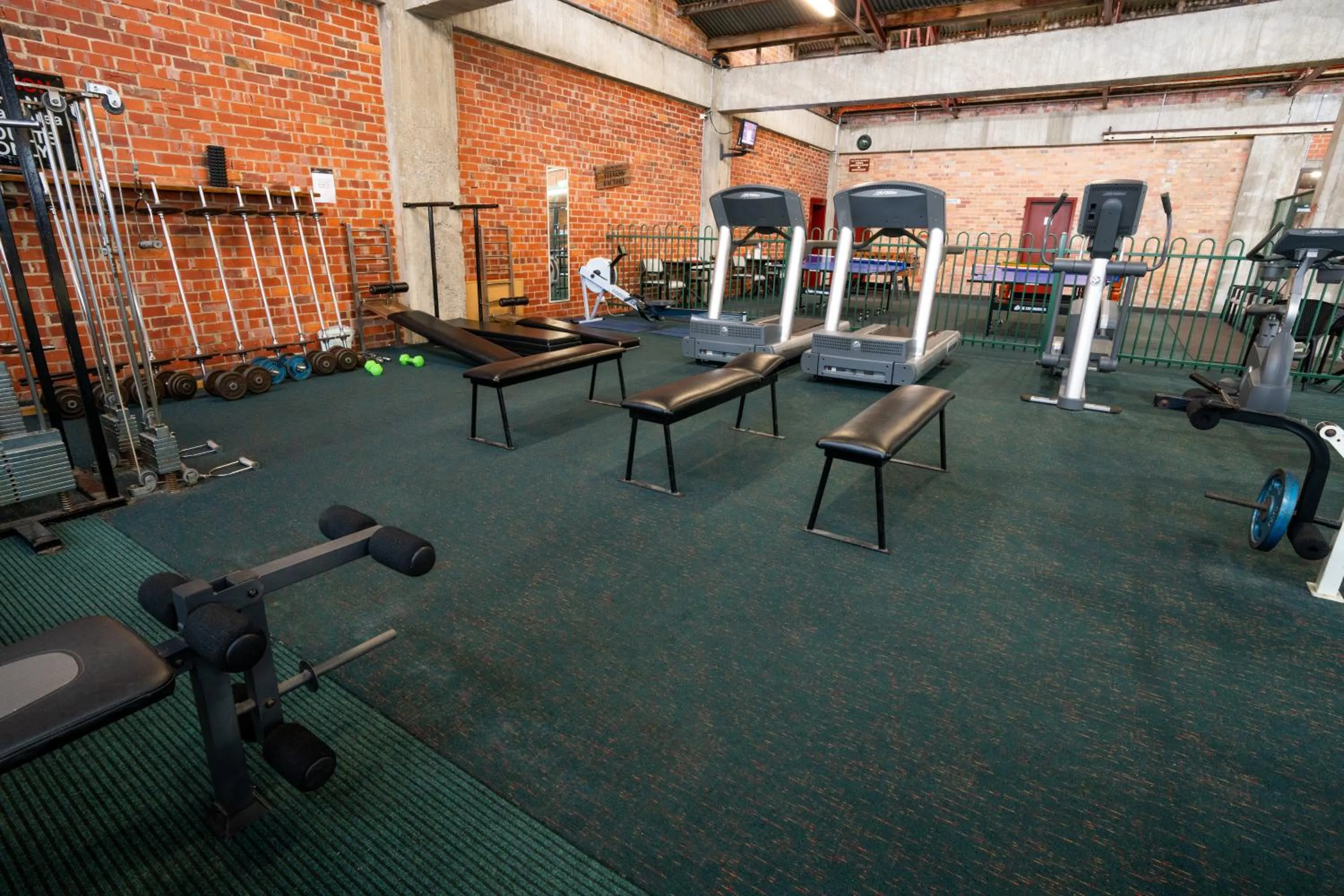 Fitness centre/facilities in Sovereign Park Motor Inn