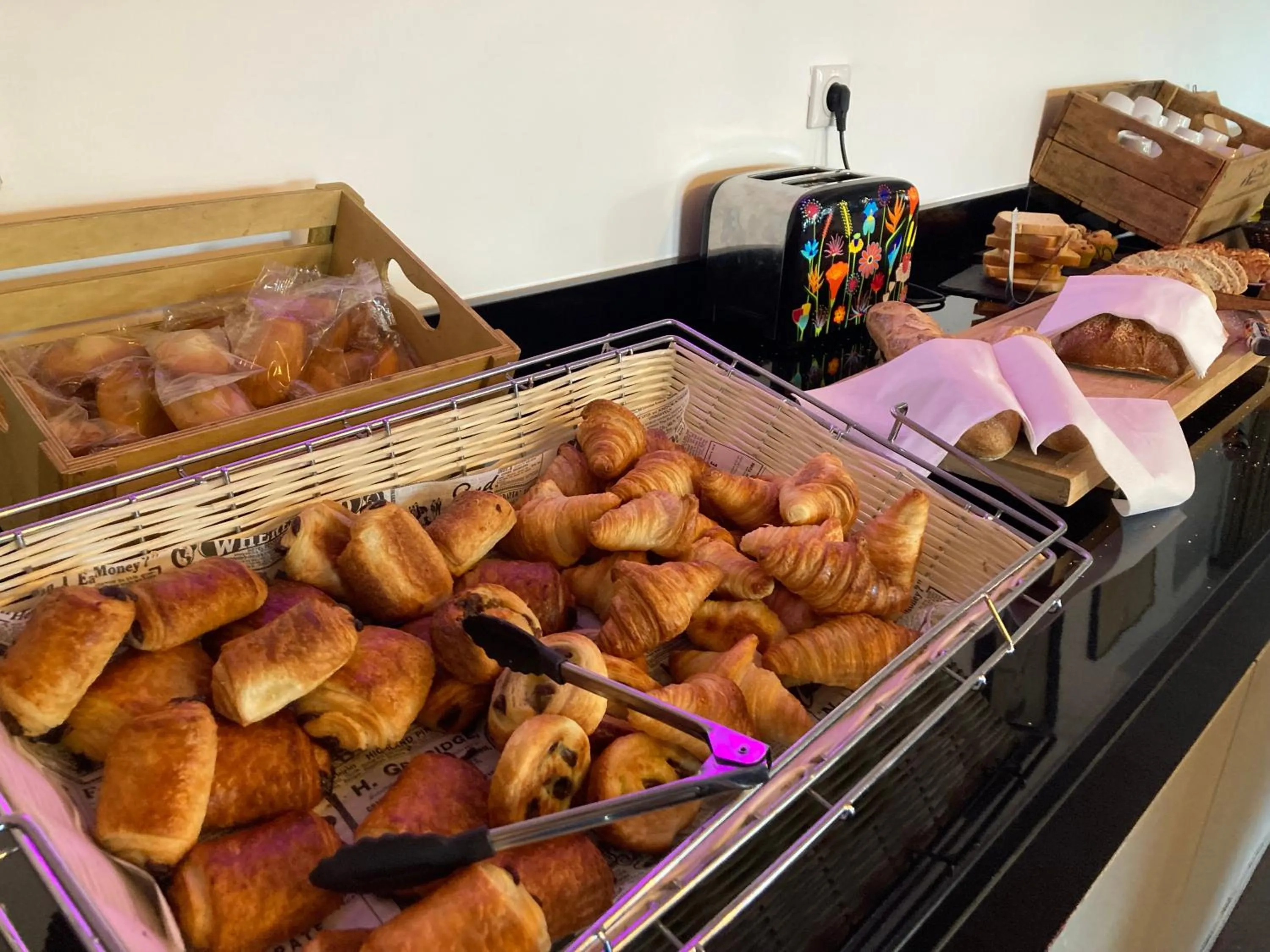 Breakfast in Logis Hotel Perla Riviera & Restaurant