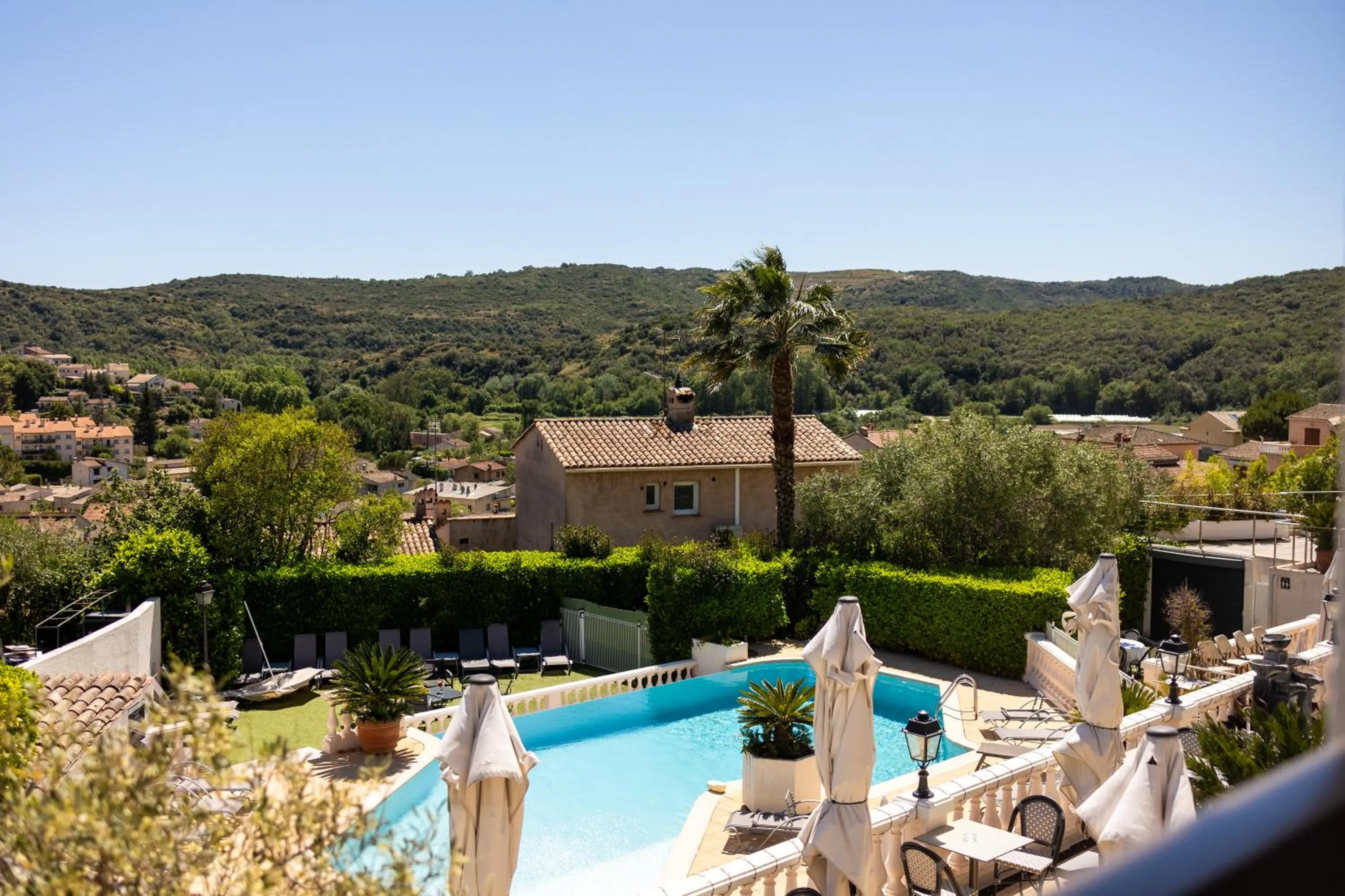 Logis Hotel Perla Riviera & Restaurant