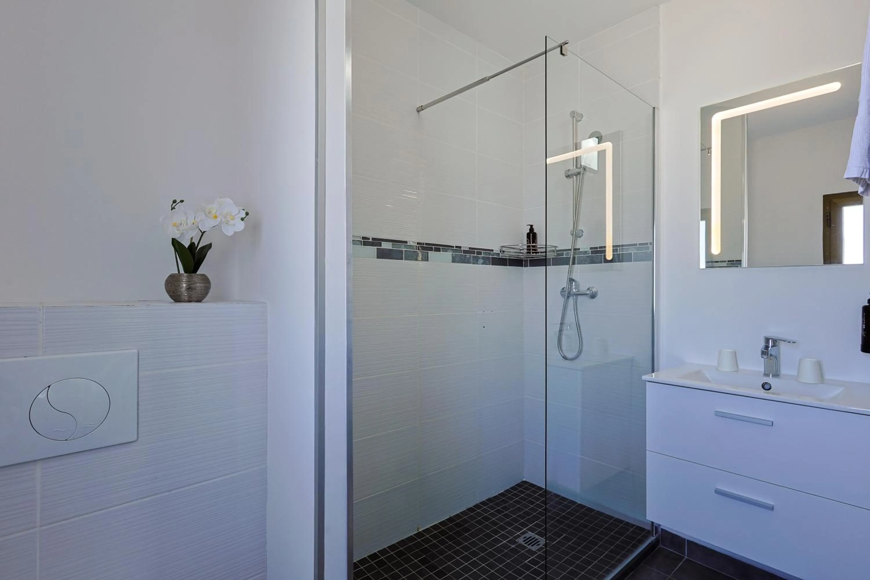 Logis Hotel Perla Riviera & Restaurant