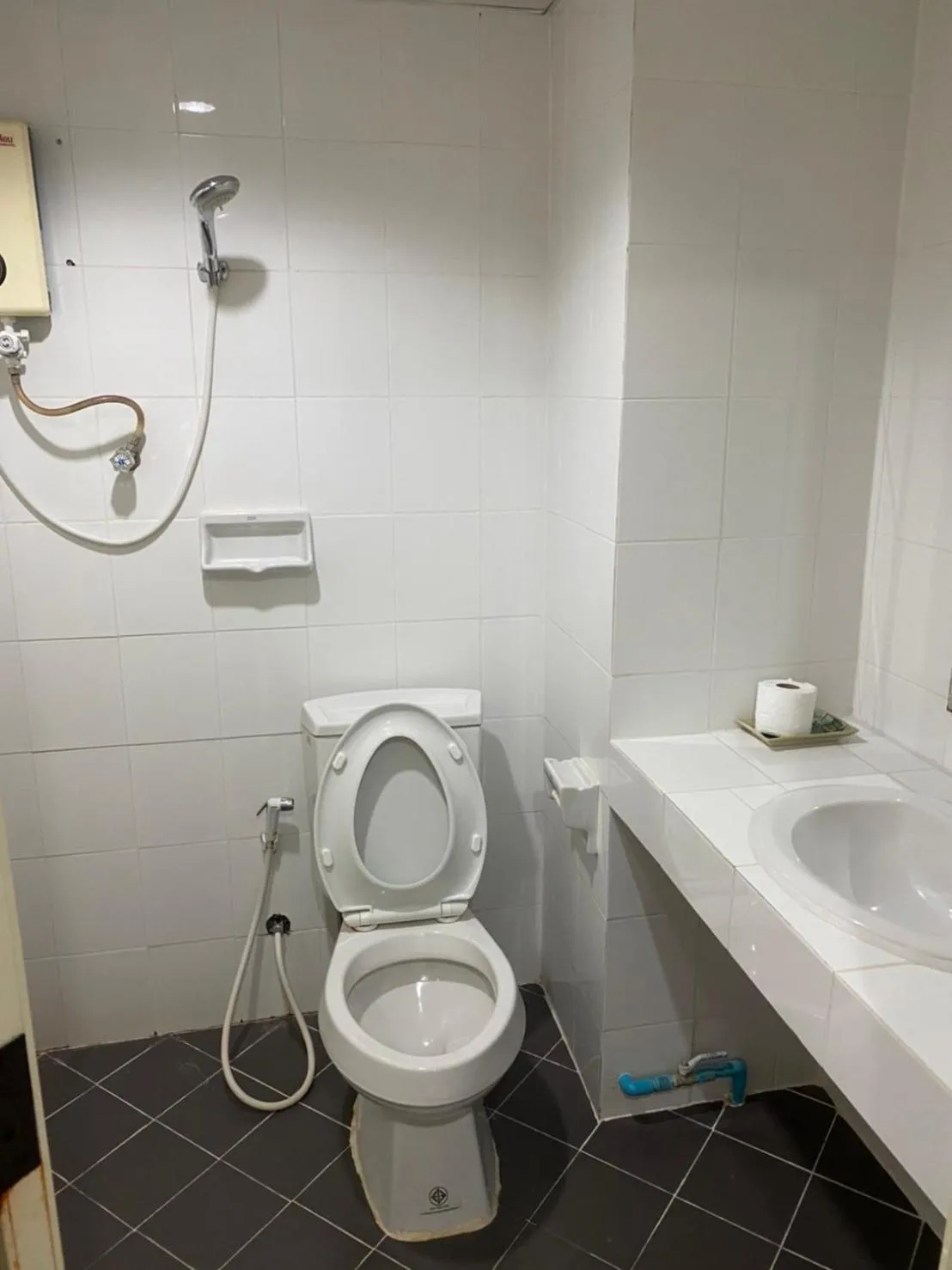 Bathroom in Sun Moon Hotel