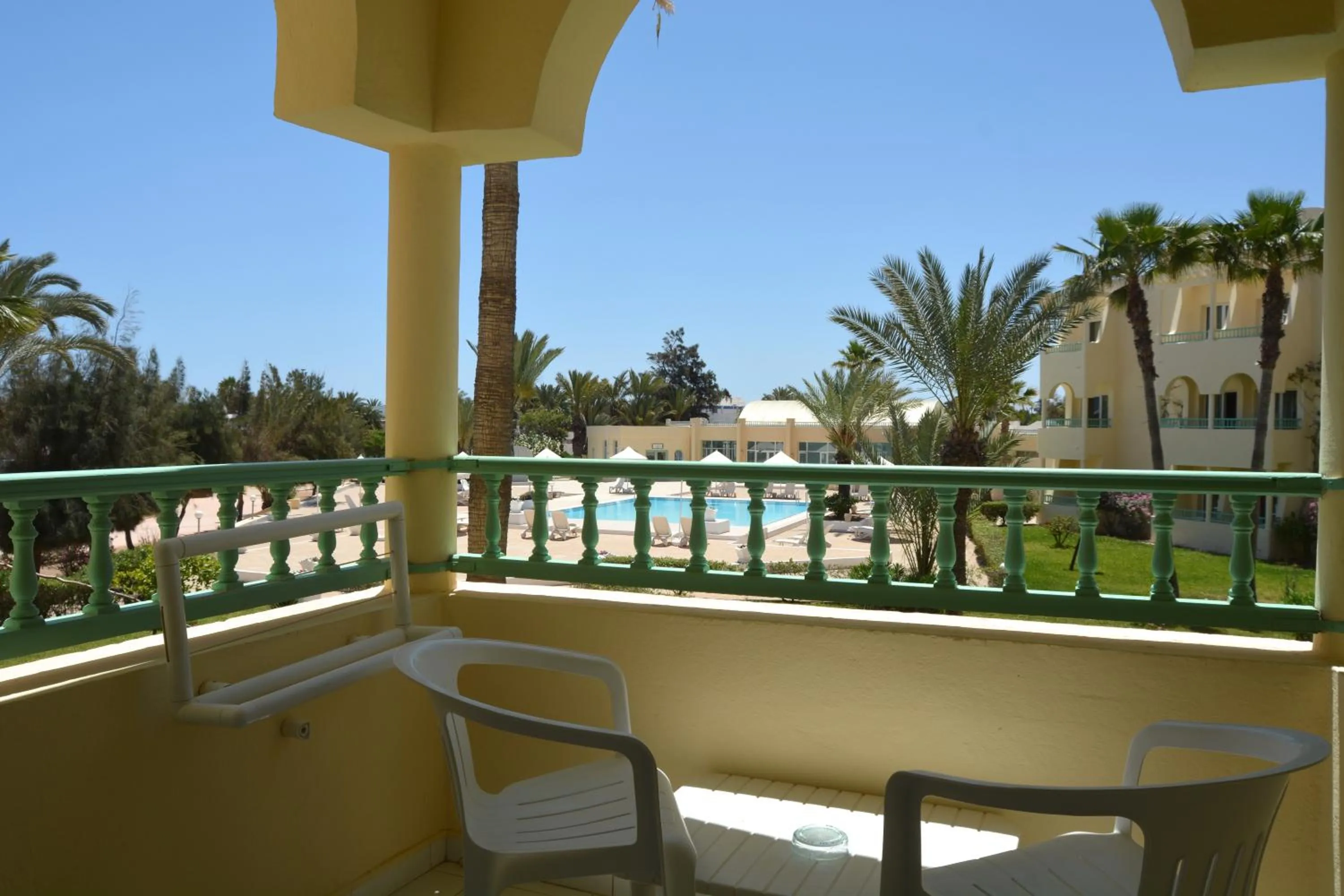 Balcony/Terrace in Hotel Venice Beach- Families and Couples Only