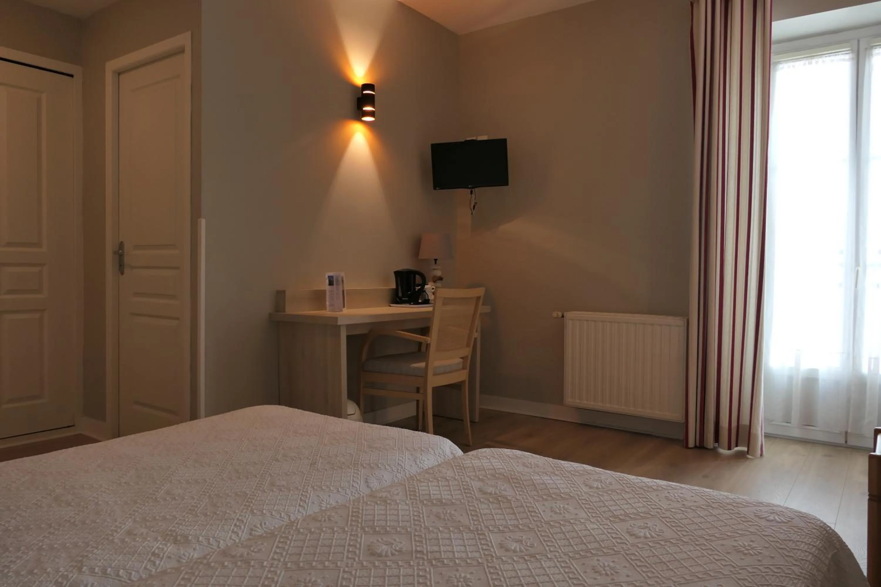 Bed in Hotel Kapa Gorry