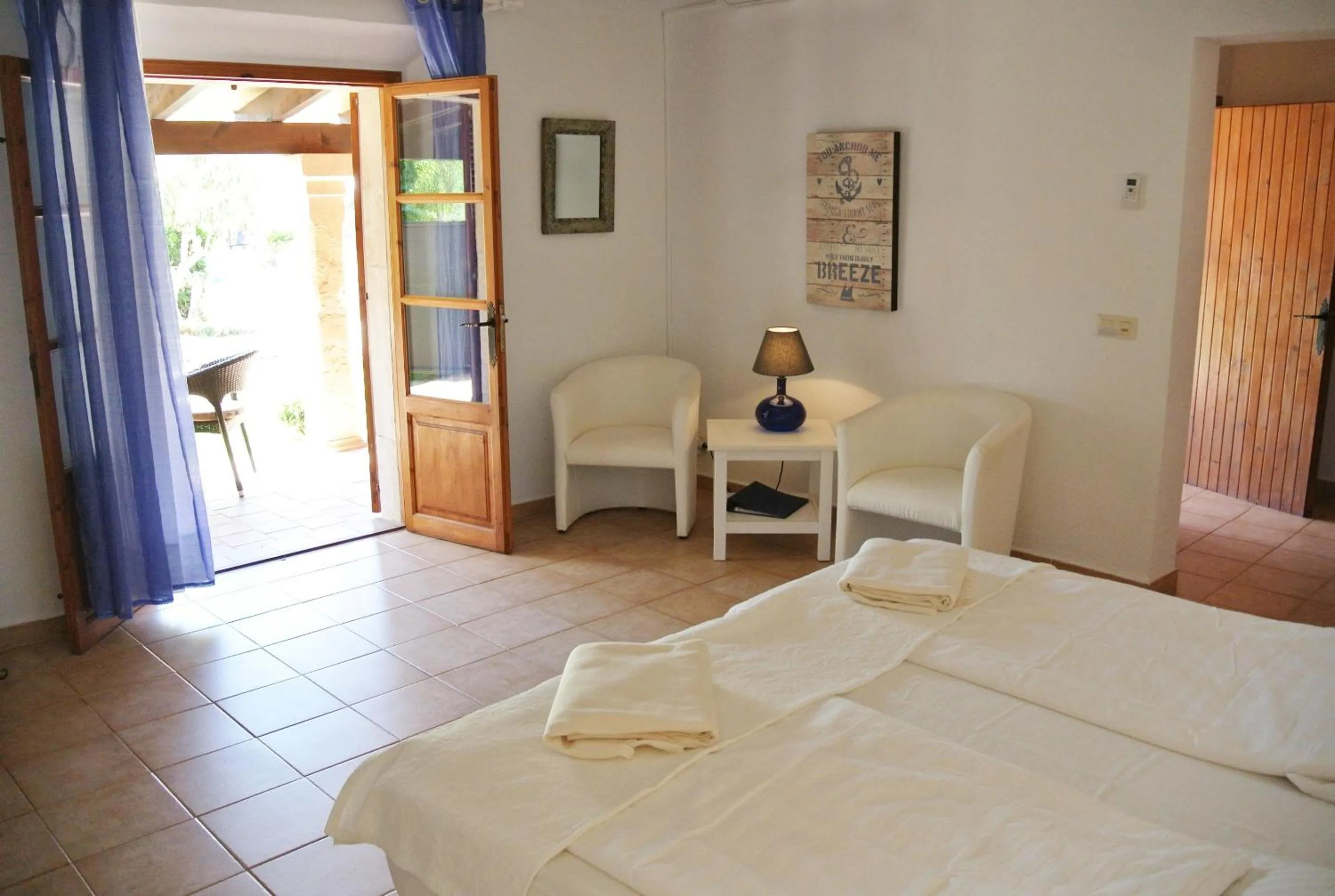 Balcony/Terrace, Bed in Agroturismo Finca Sa Tanca