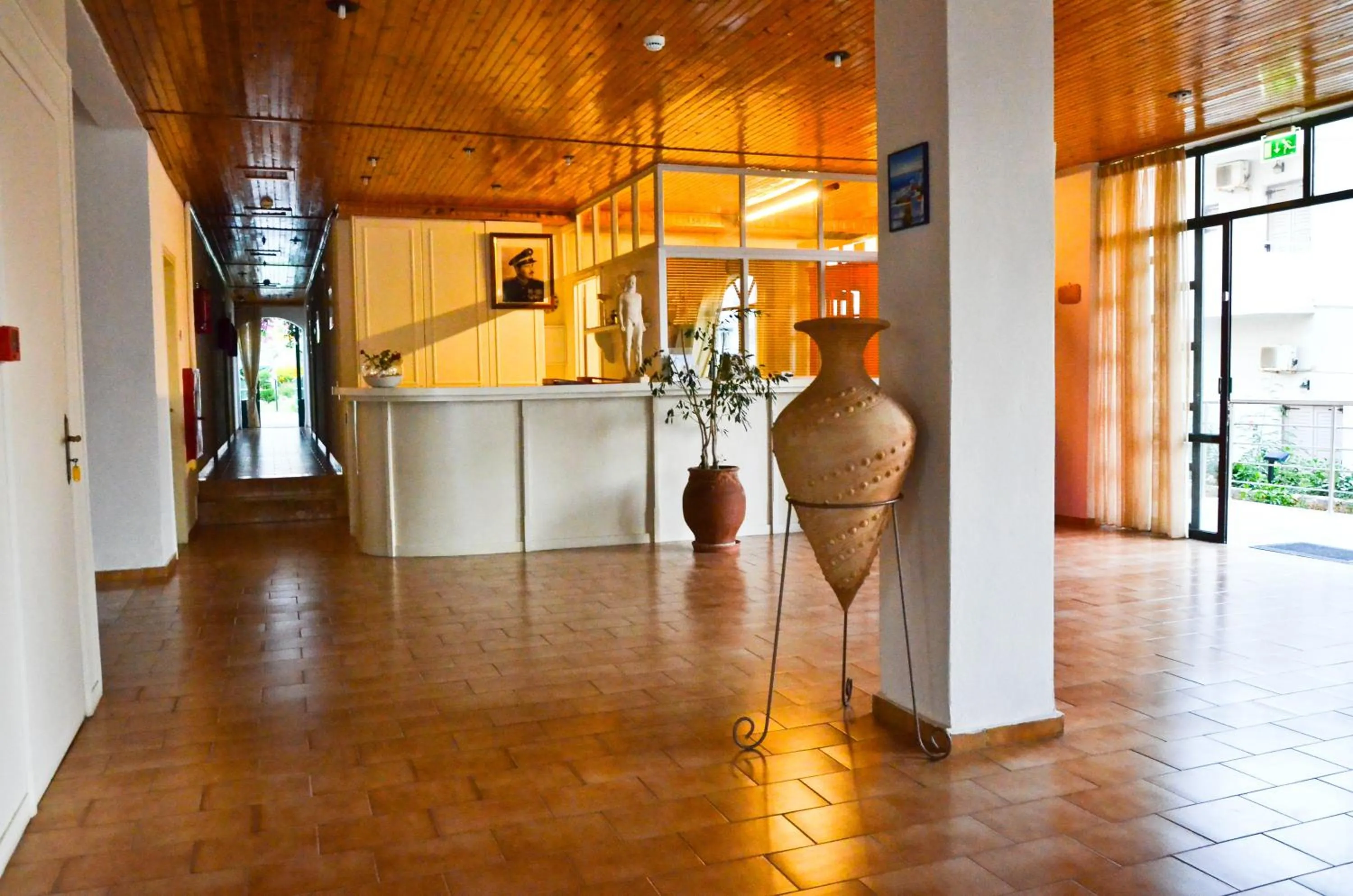 Lobby or reception in Niko Elen