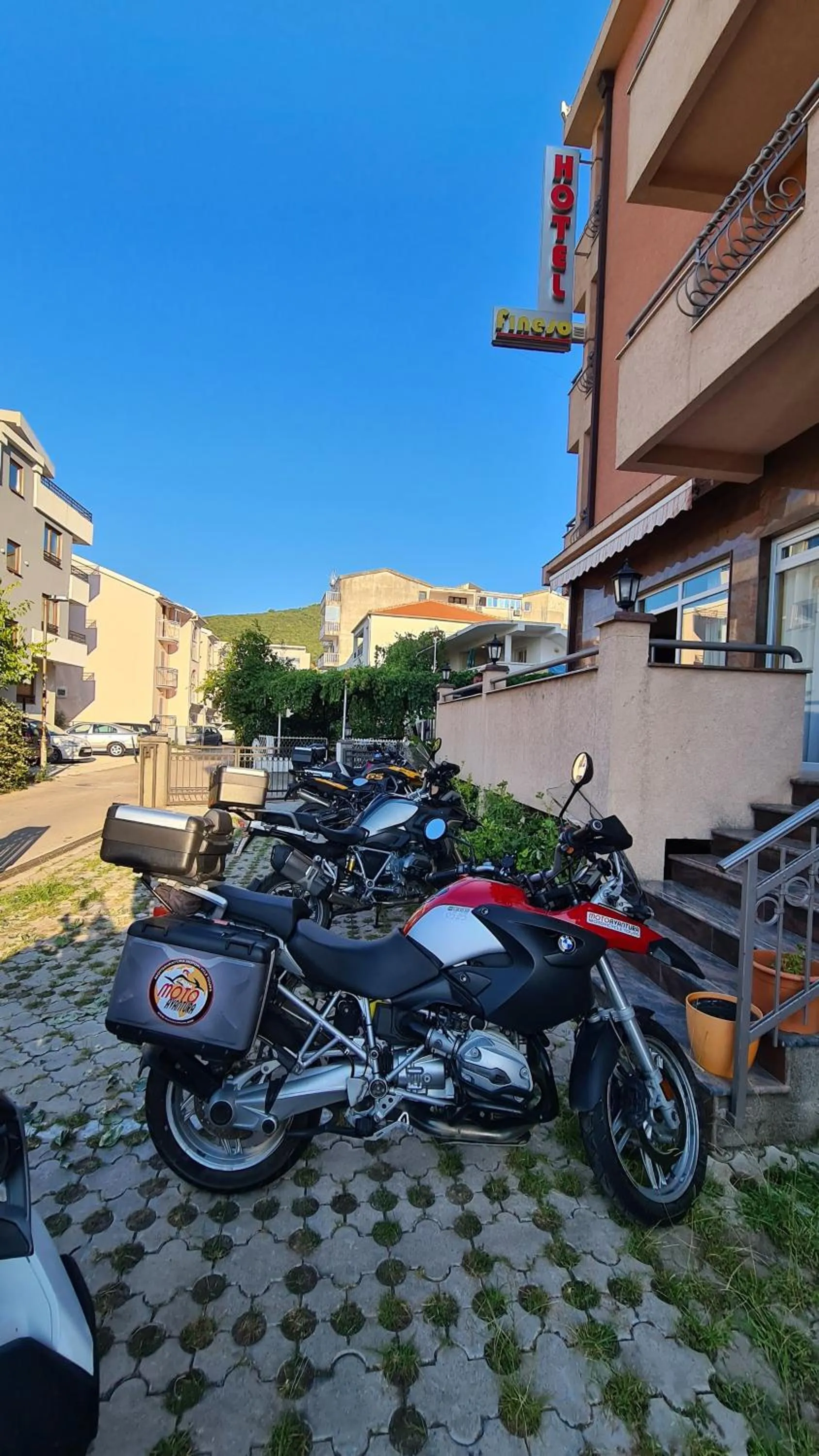 Property building in Hotel Fineso