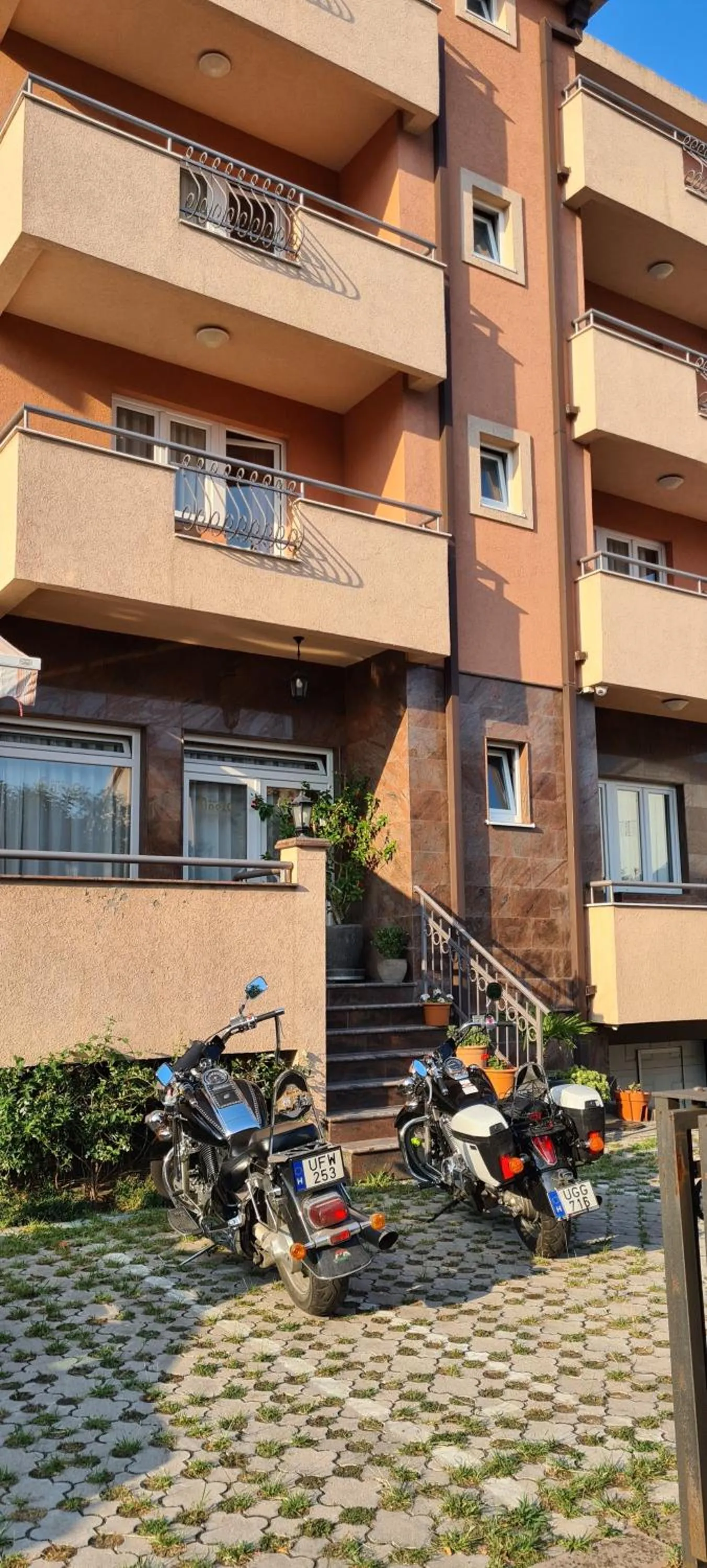 Property building in Hotel Fineso